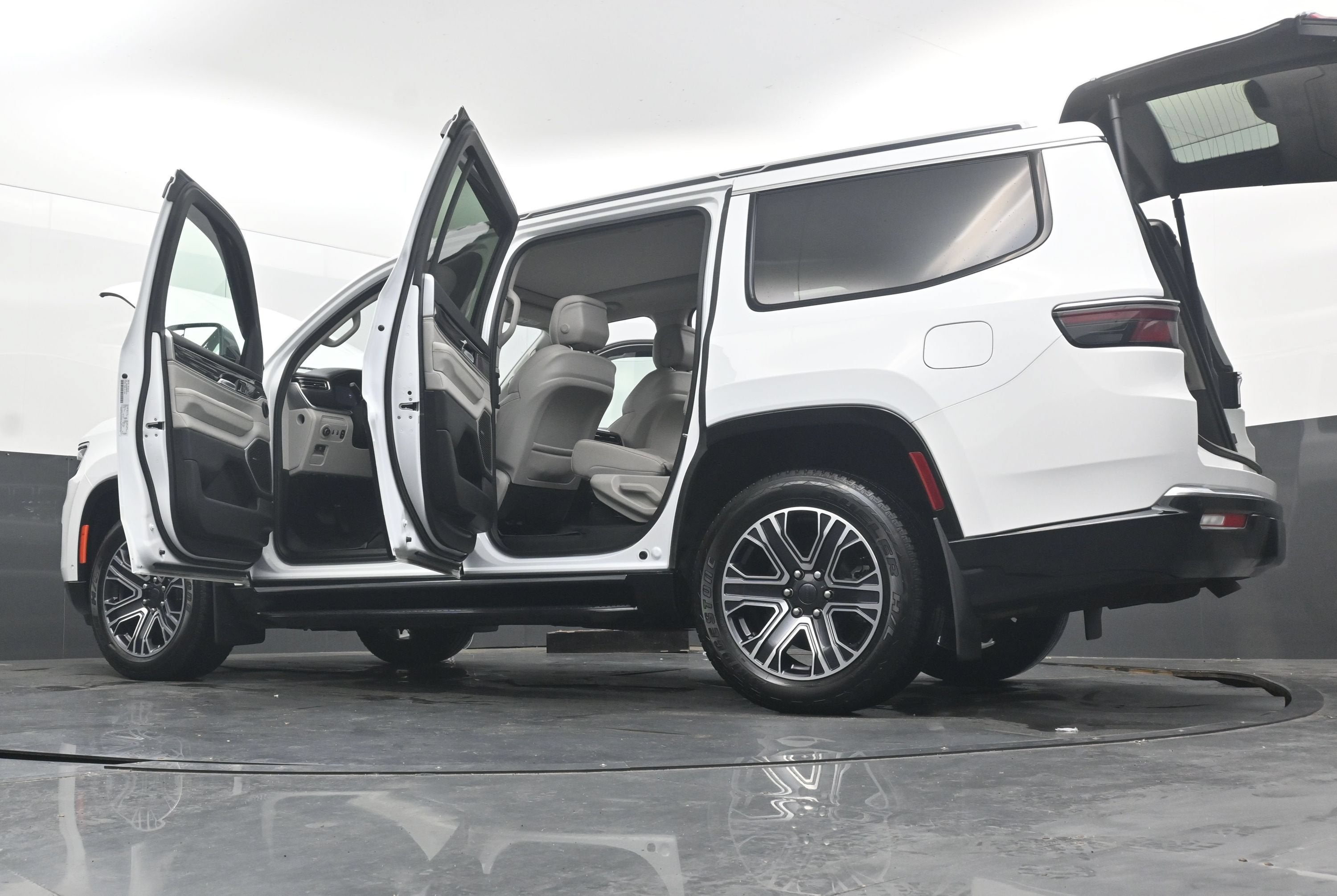 2024 Jeep Wagoneer Series I 4x4