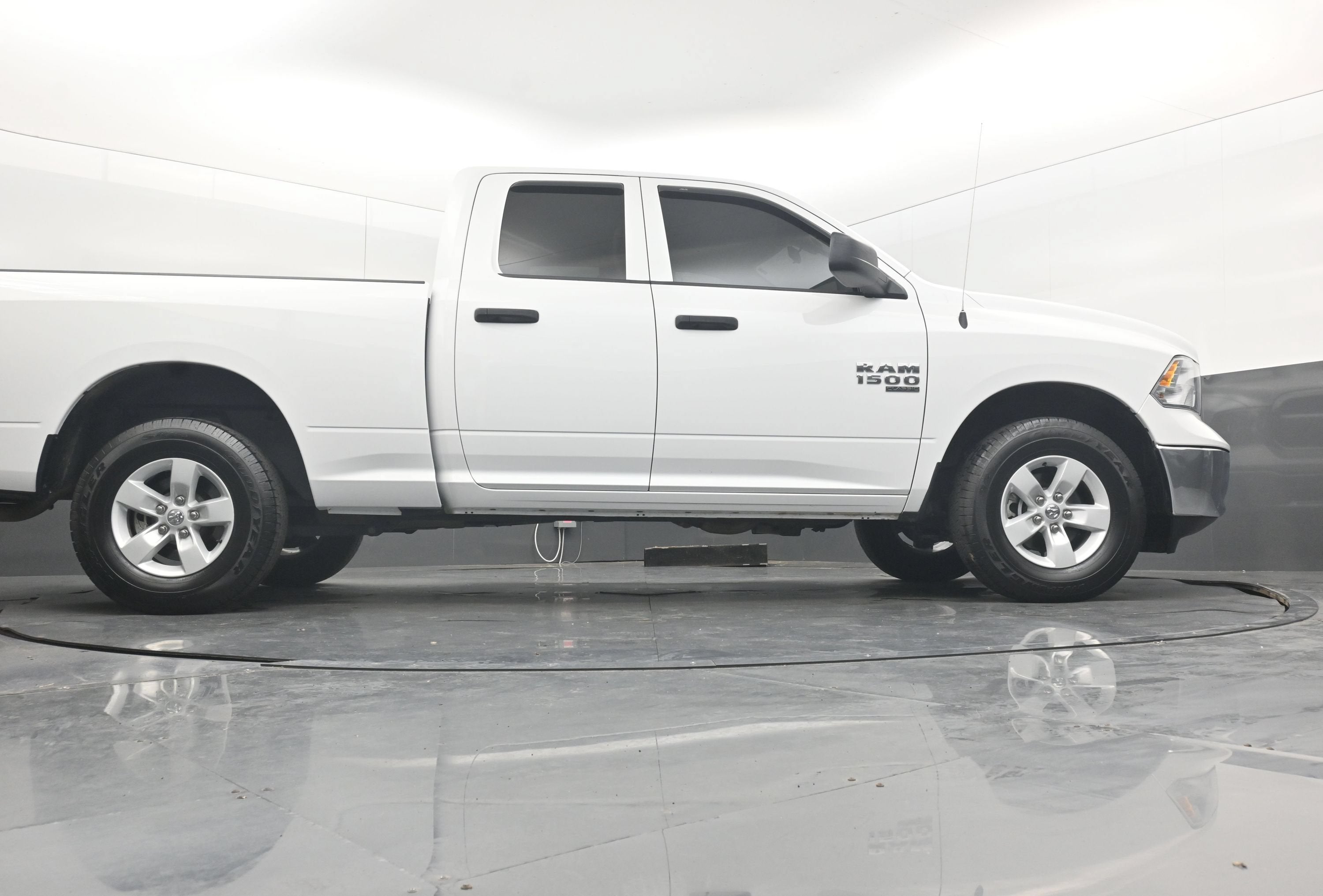 2024 RAM 1500 Classic Tradesman Quad Cab 4x4 6'4" Box