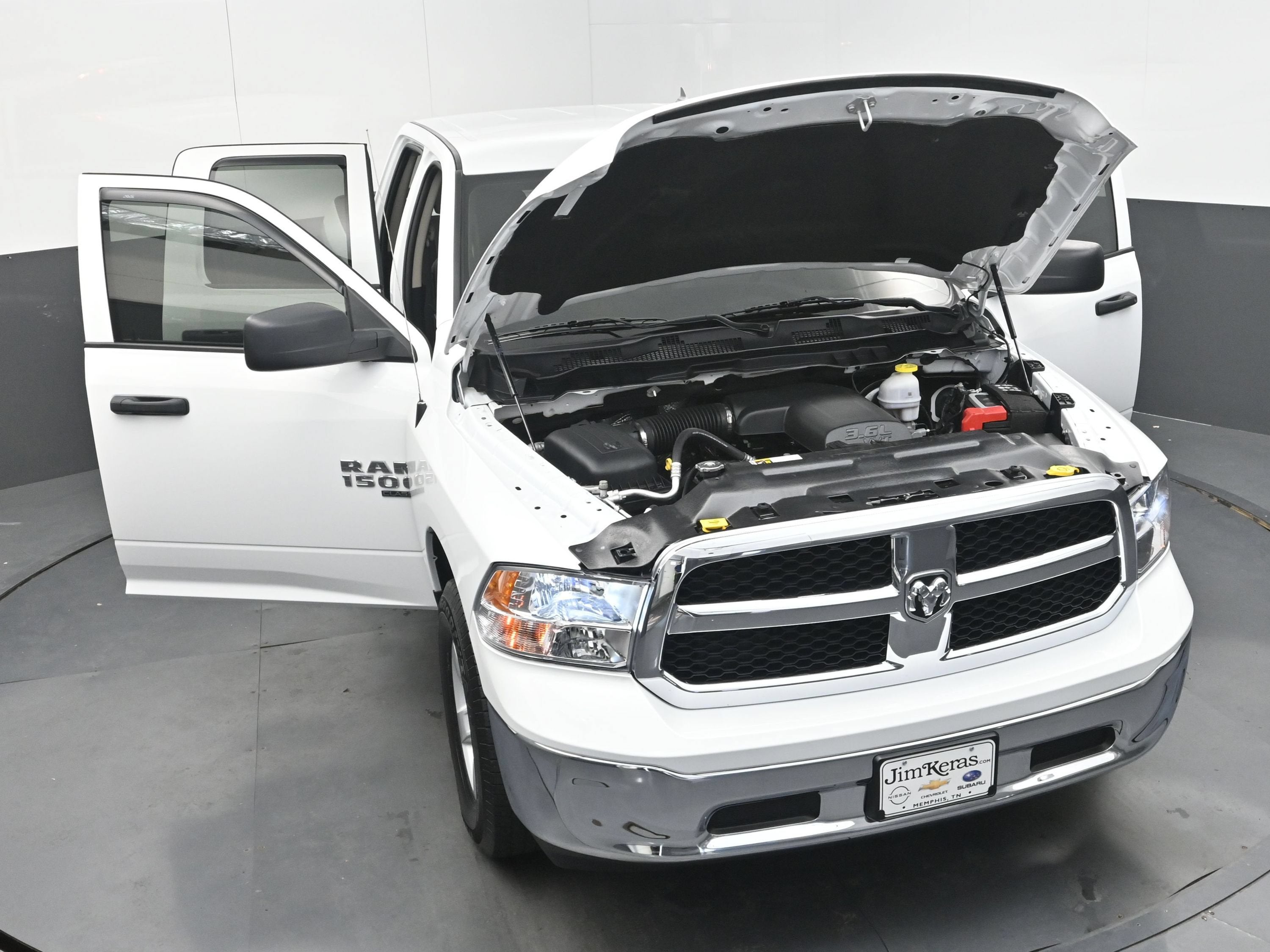 2024 RAM 1500 Classic Tradesman Quad Cab 4x4 6'4" Box
