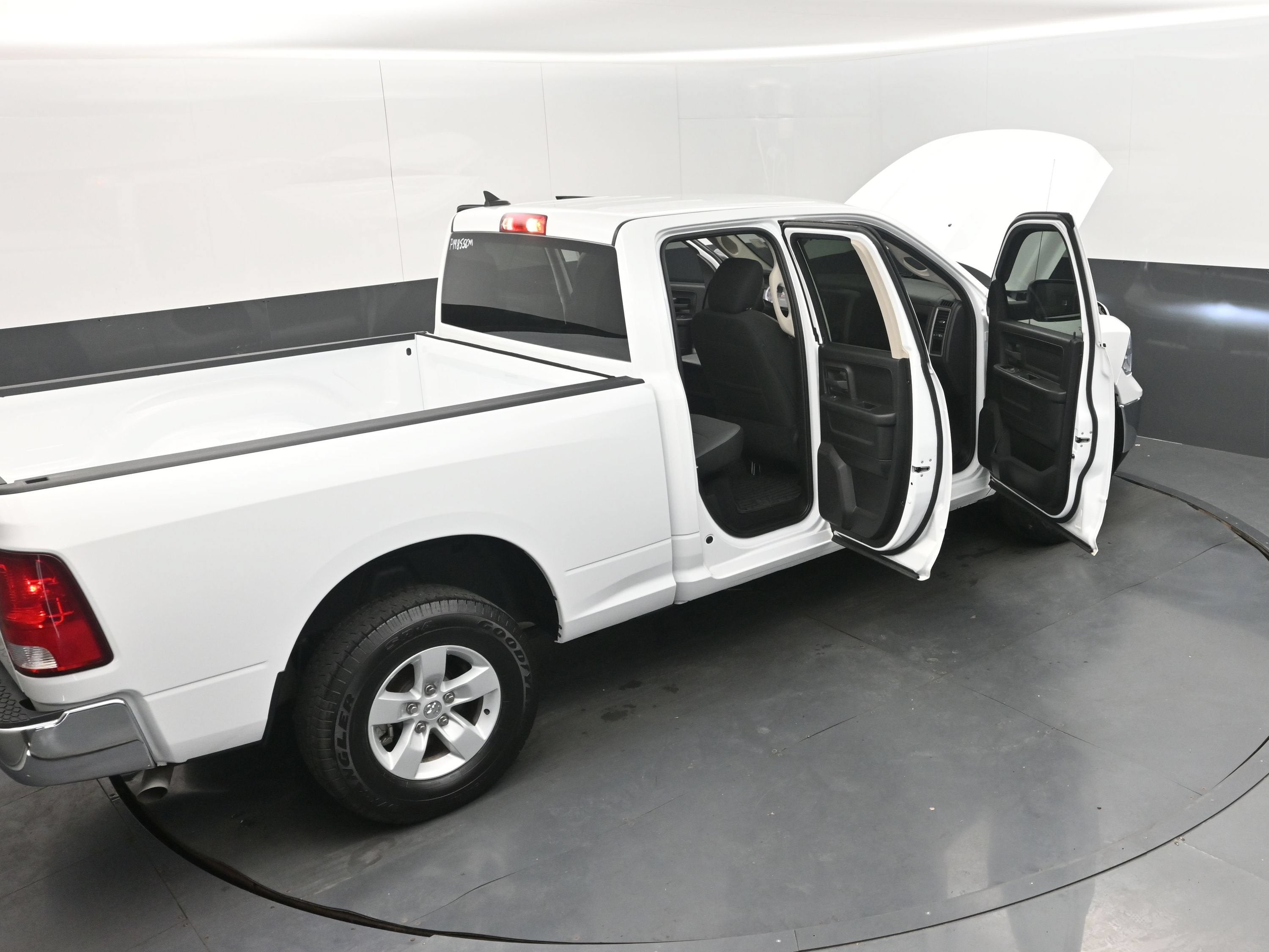 2024 RAM 1500 Classic Tradesman Quad Cab 4x4 6'4" Box