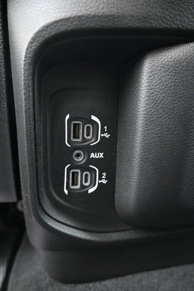2019 RAM 1500 Laramie Crew Cab 4x2 5'7" Box