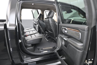 2019 RAM 1500 Laramie Crew Cab 4x2 5'7" Box