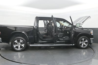 2019 RAM 1500 Laramie Crew Cab 4x2 5'7" Box