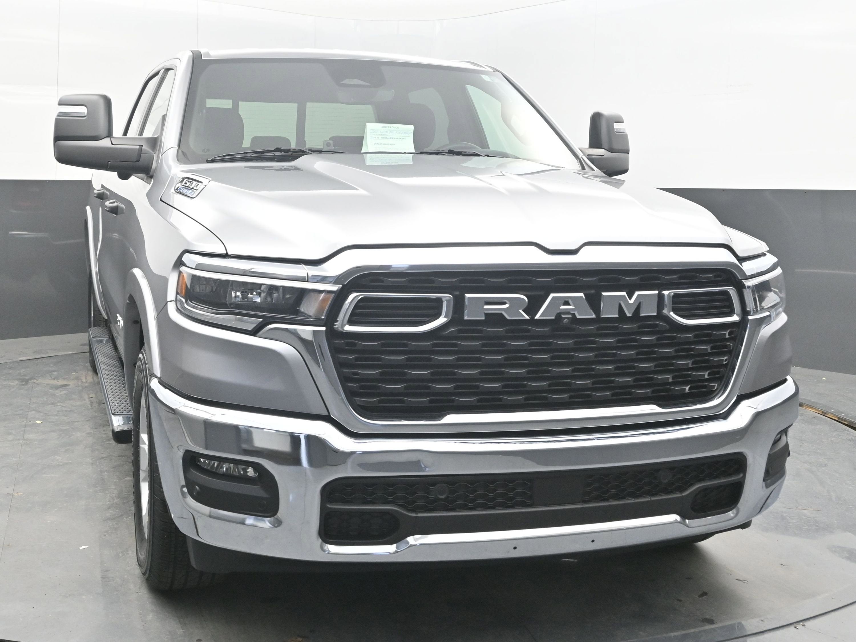 2025 RAM 1500 Big Horn Crew Cab 4x4 5'7" Box