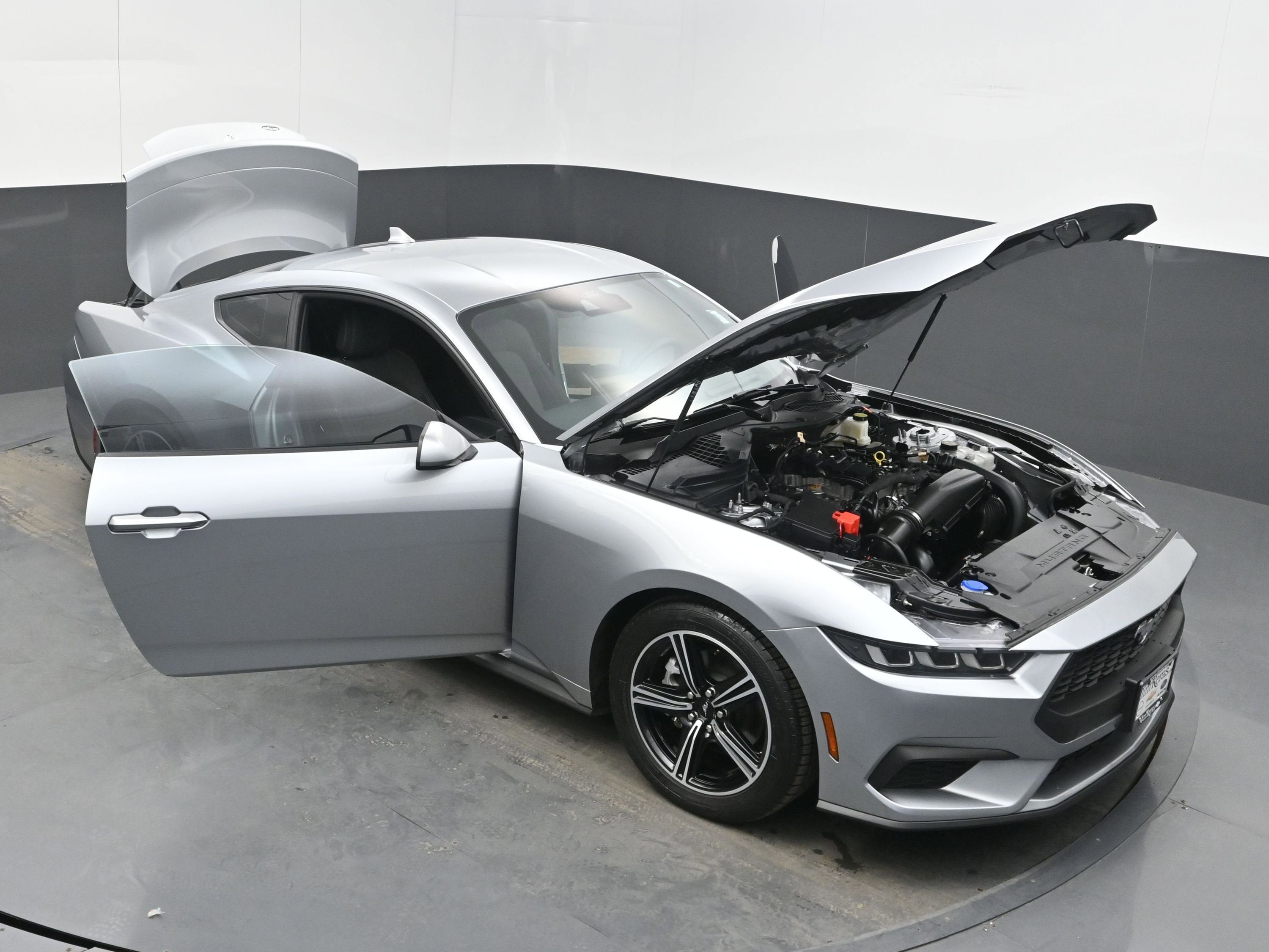 2024 Ford Mustang EcoBoost Fastback