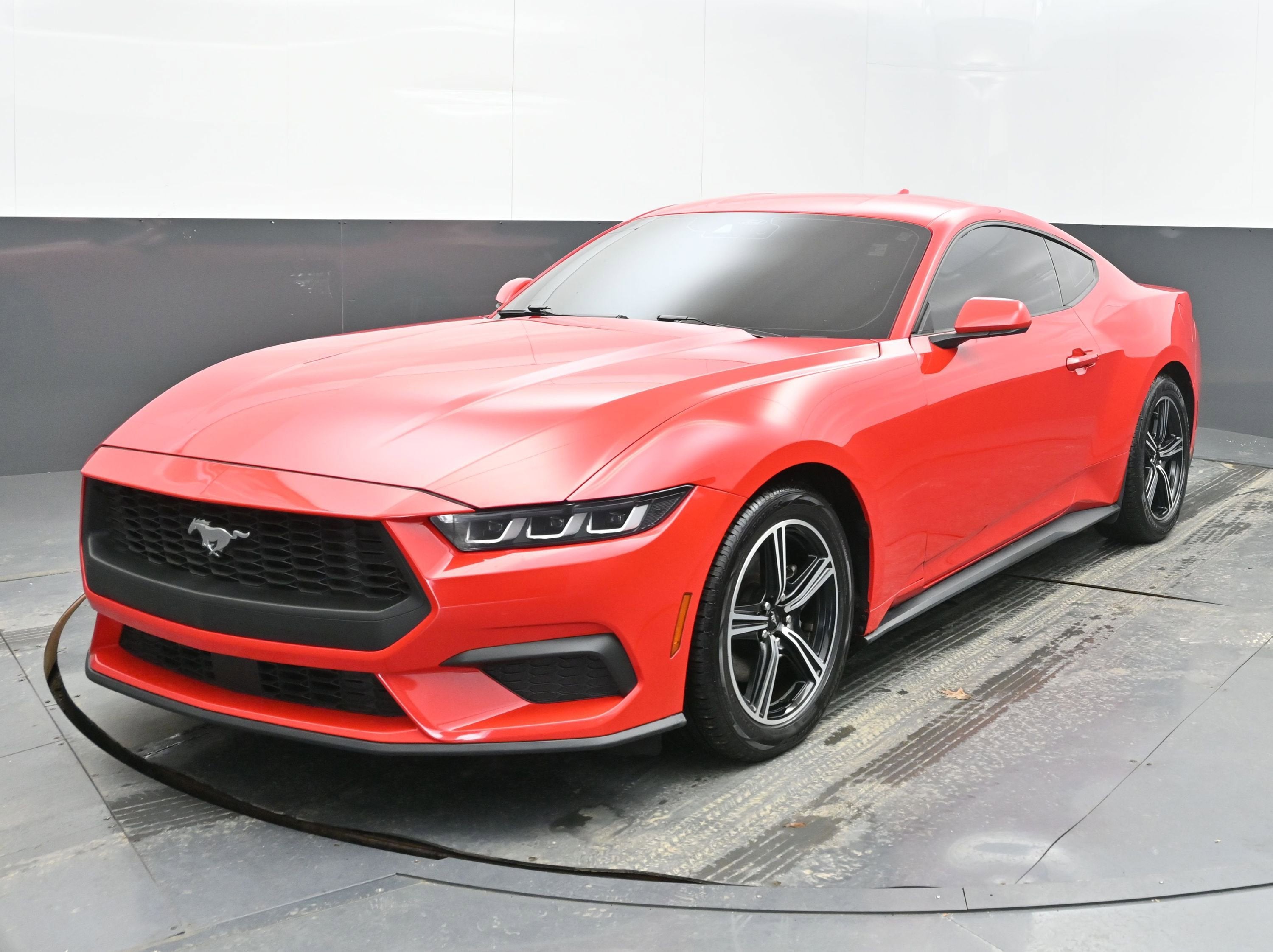 2024 Ford Mustang EcoBoost Fastback