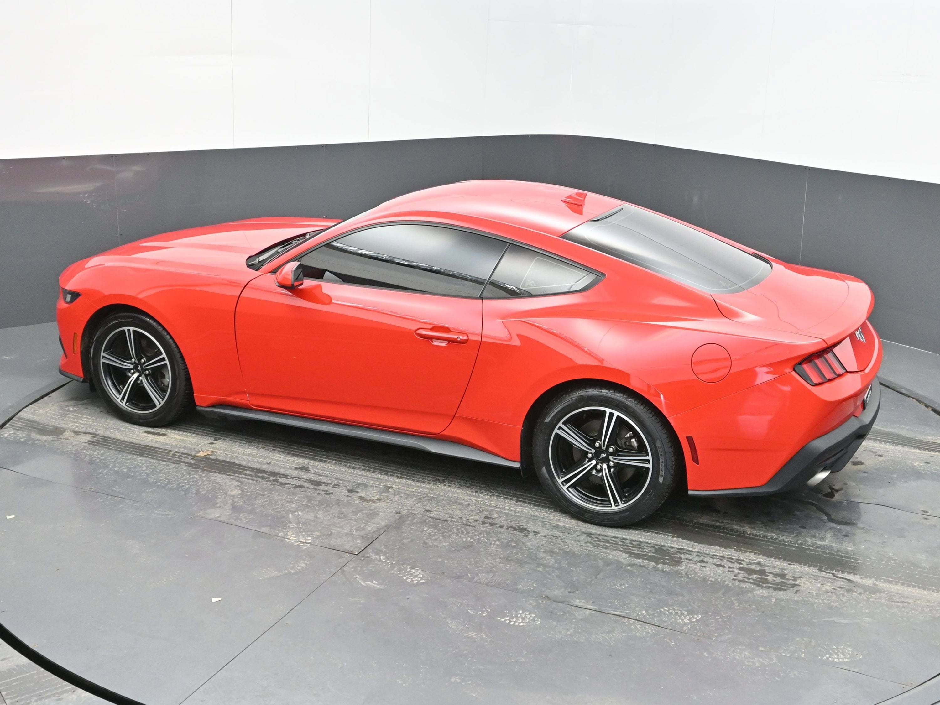 2024 Ford Mustang EcoBoost Fastback