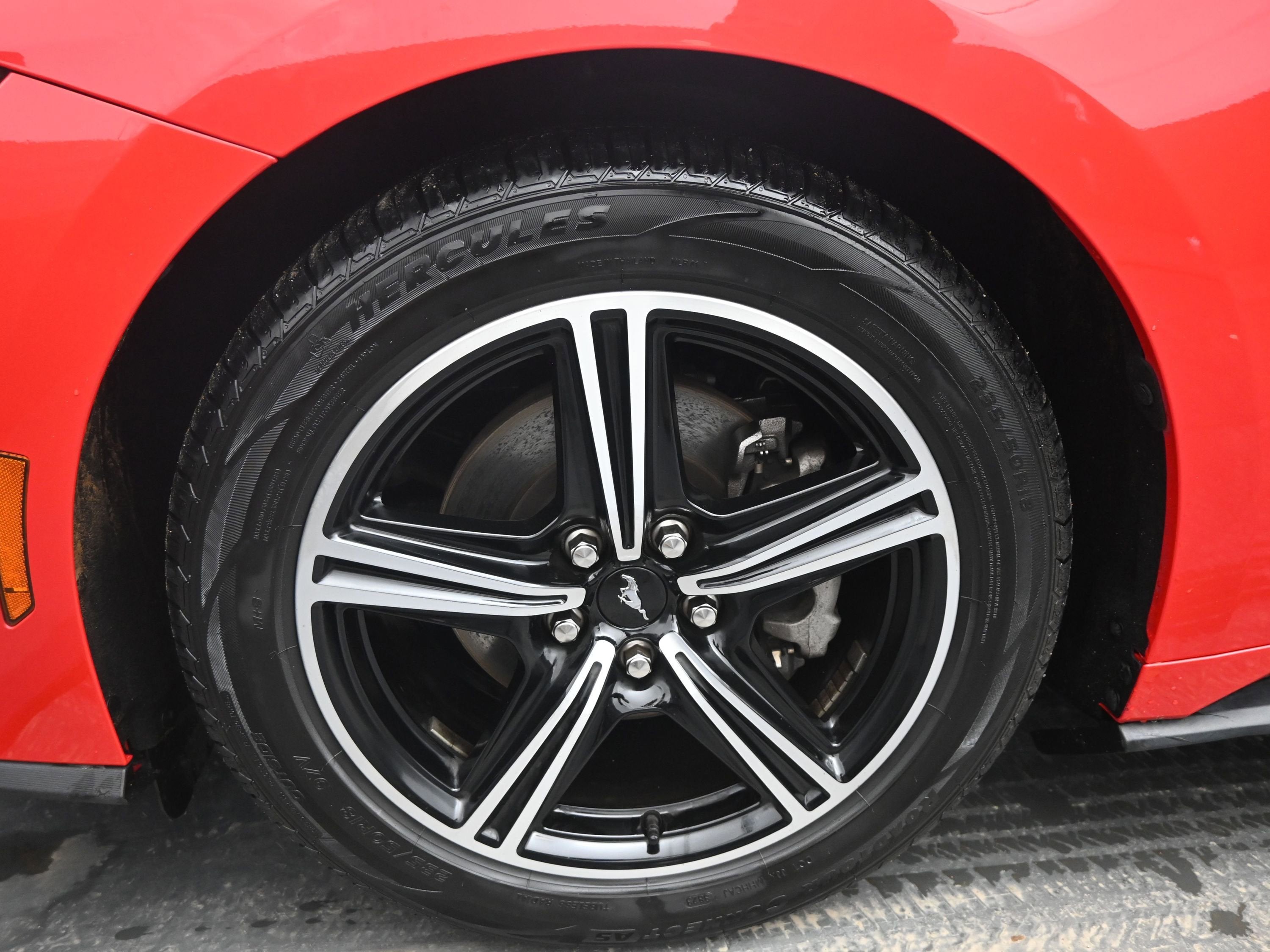 2024 Ford Mustang EcoBoost Fastback