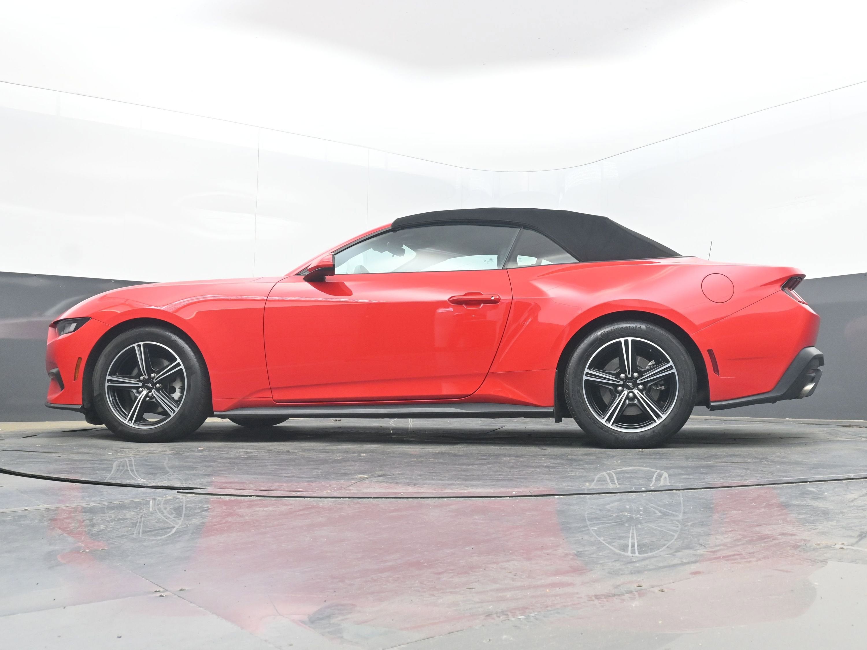 2024 Ford Mustang EcoBoost Convertible