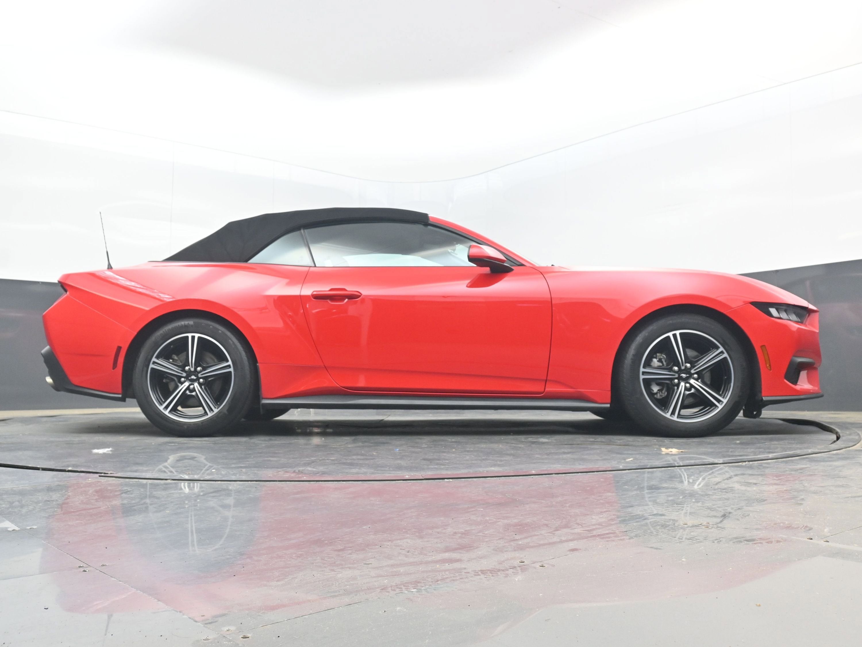 2024 Ford Mustang EcoBoost Convertible
