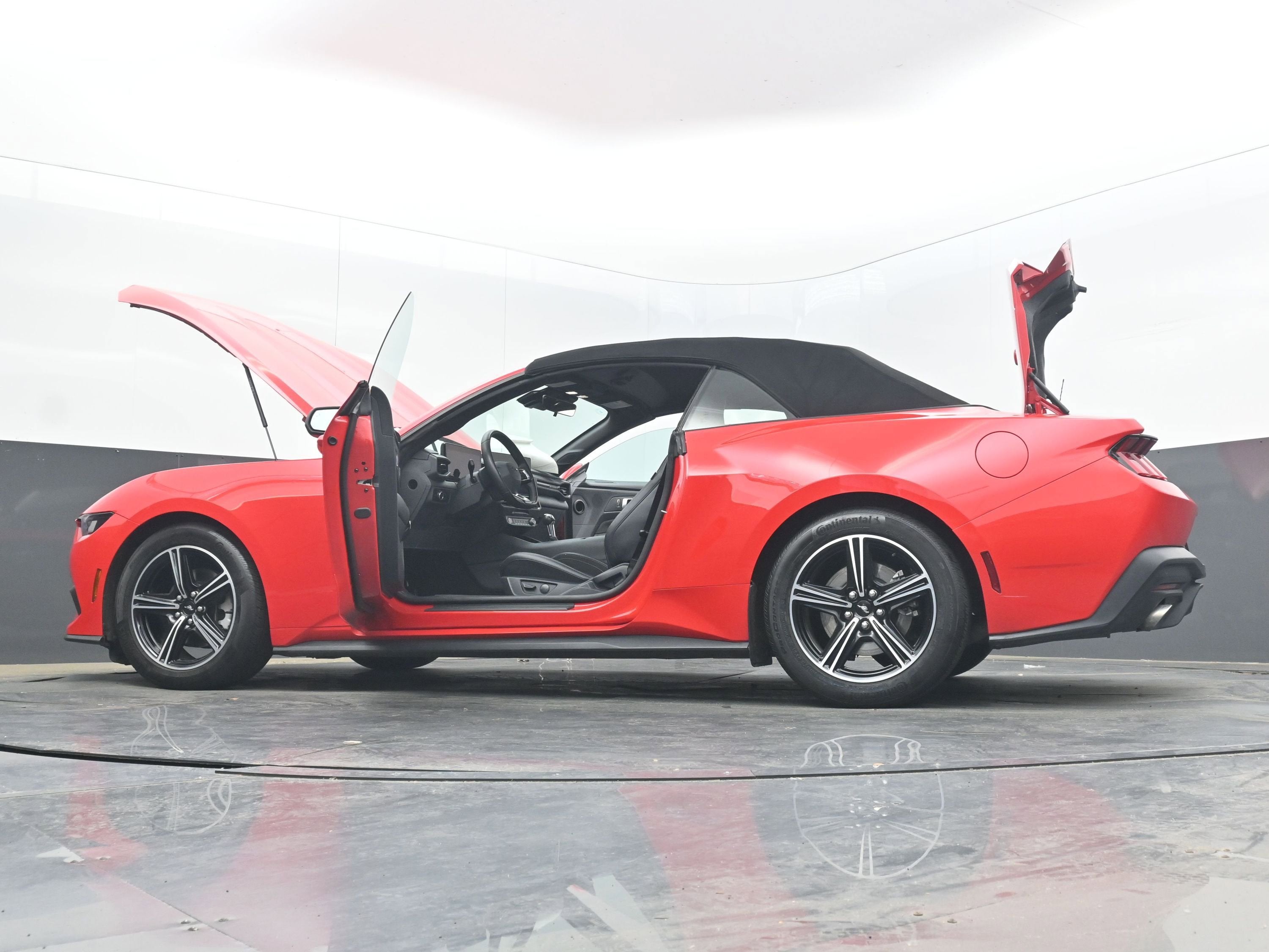 2024 Ford Mustang EcoBoost Convertible