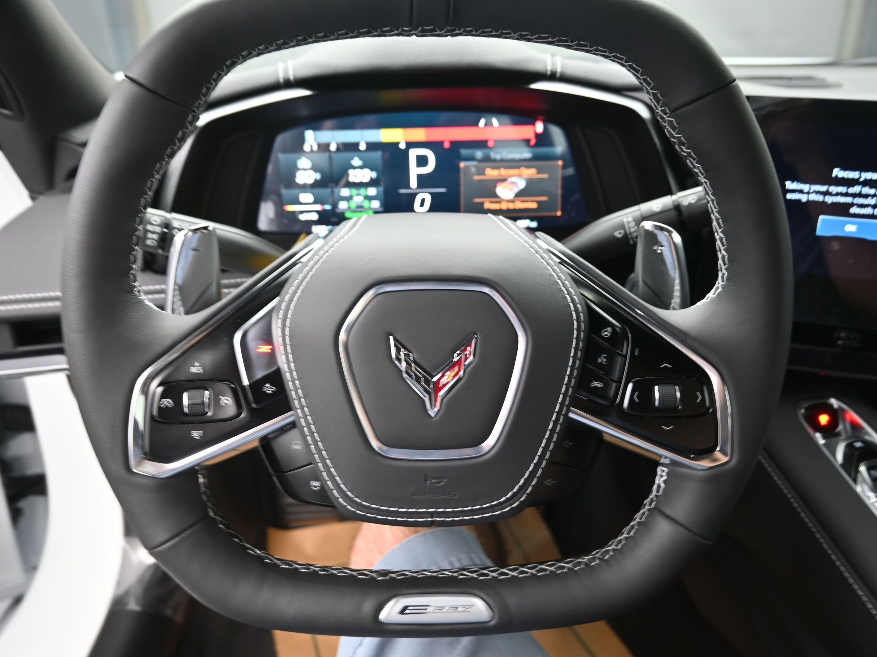 2025 Chevrolet Corvette E-Ray 2LZ