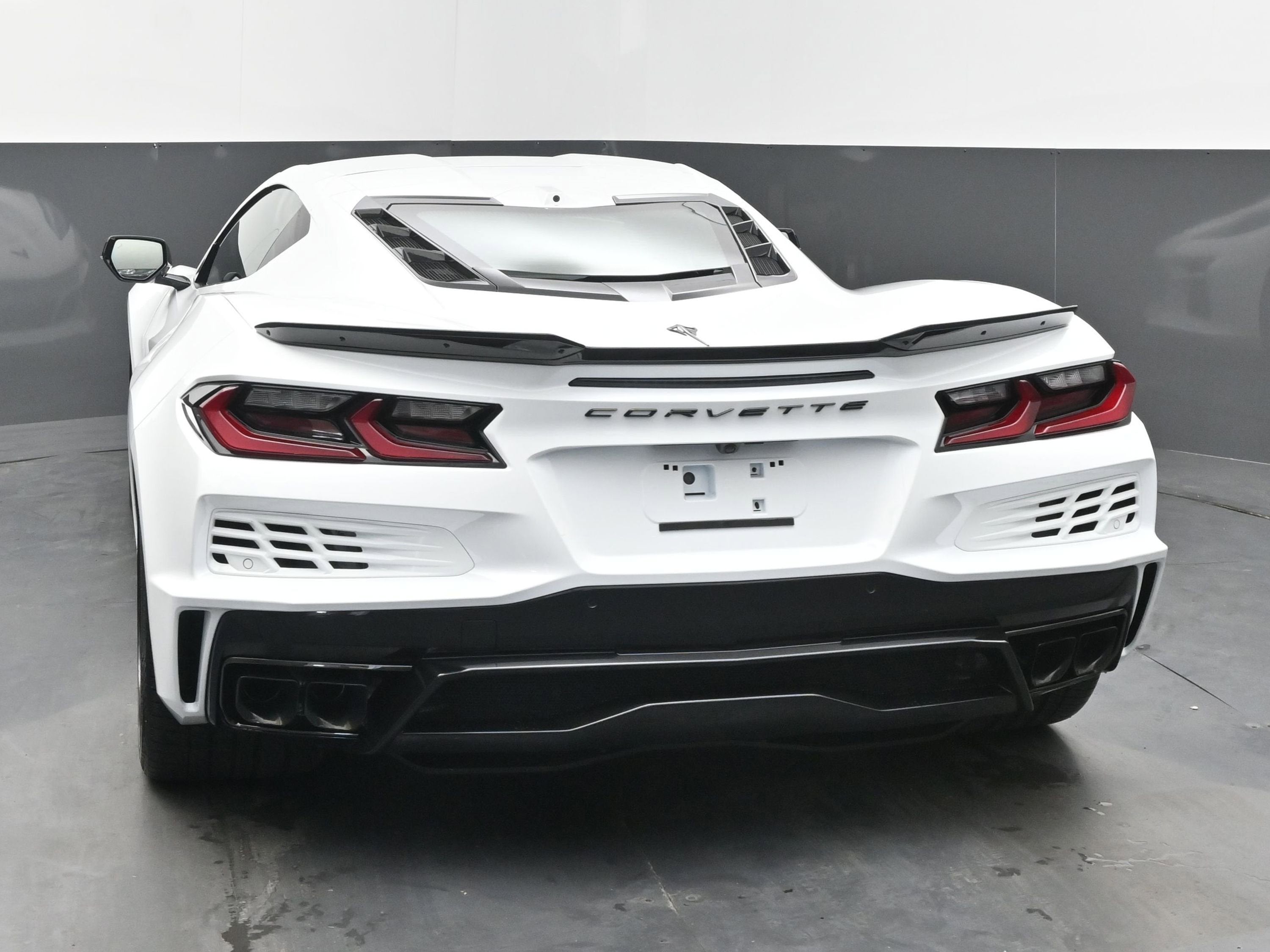 2025 Chevrolet Corvette E-Ray 2LZ