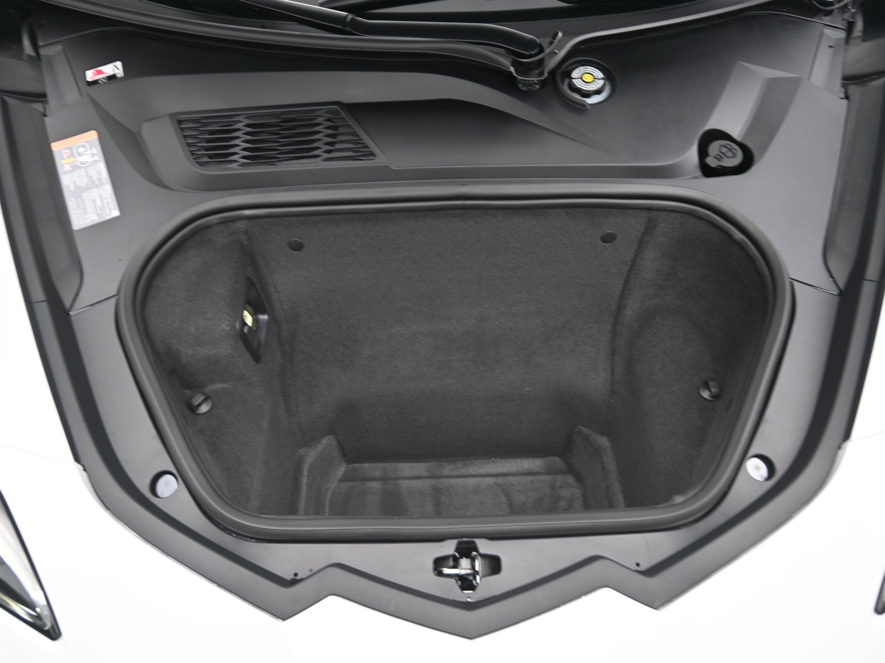 2025 Chevrolet Corvette E-Ray 2LZ