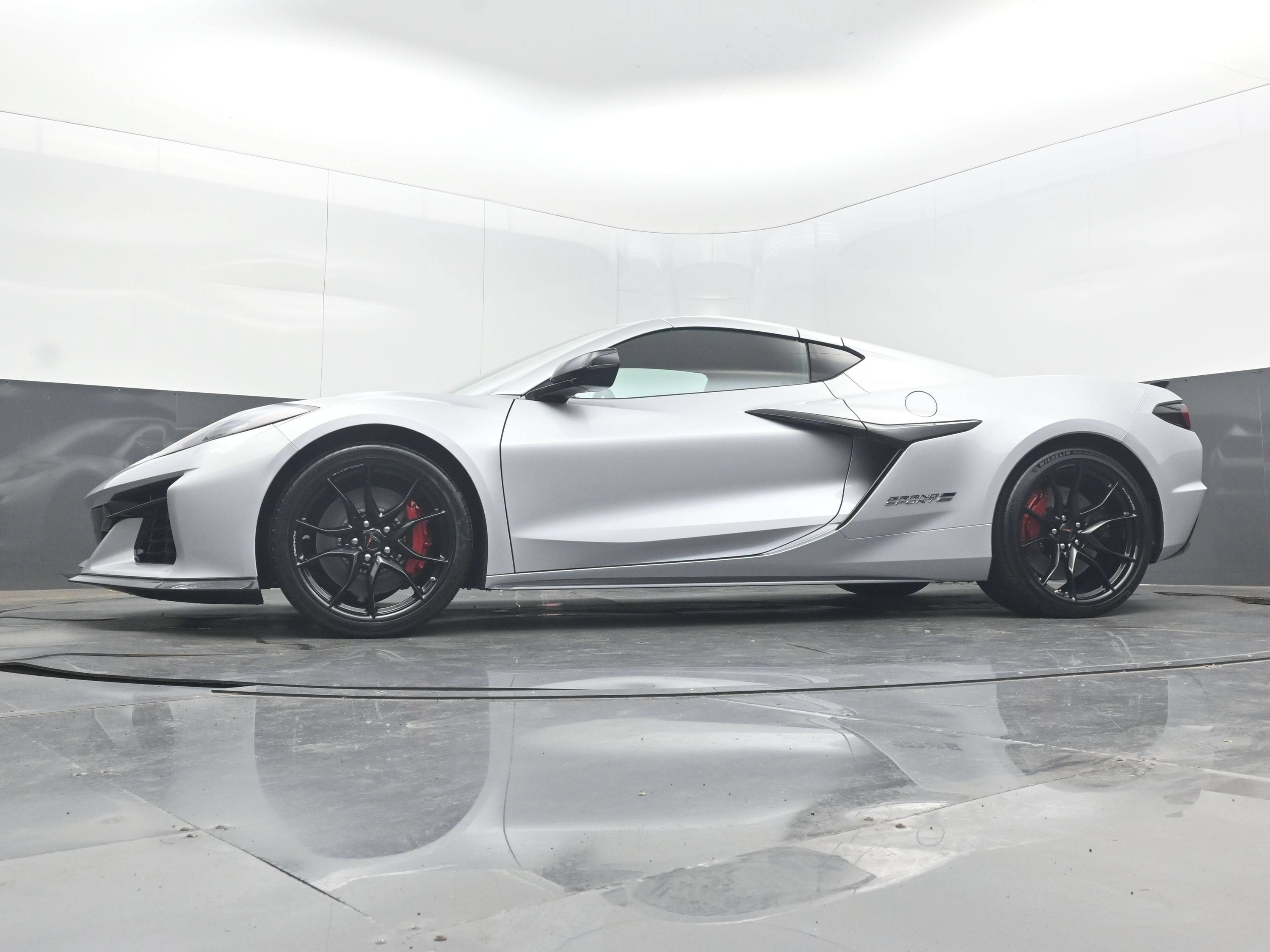 2027 Chevrolet Corvette Grand Sport 2LT