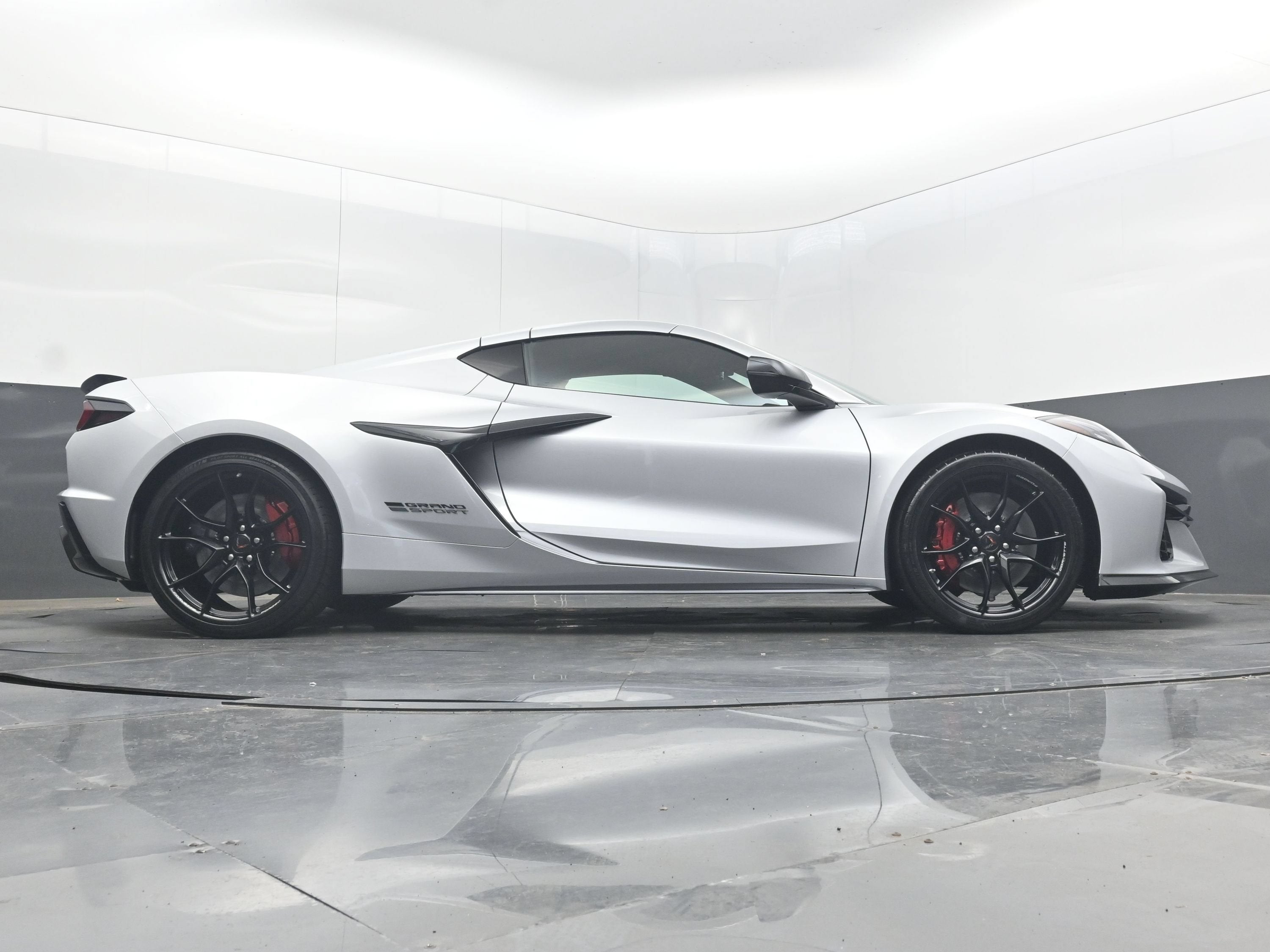2027 Chevrolet Corvette Grand Sport 2LT