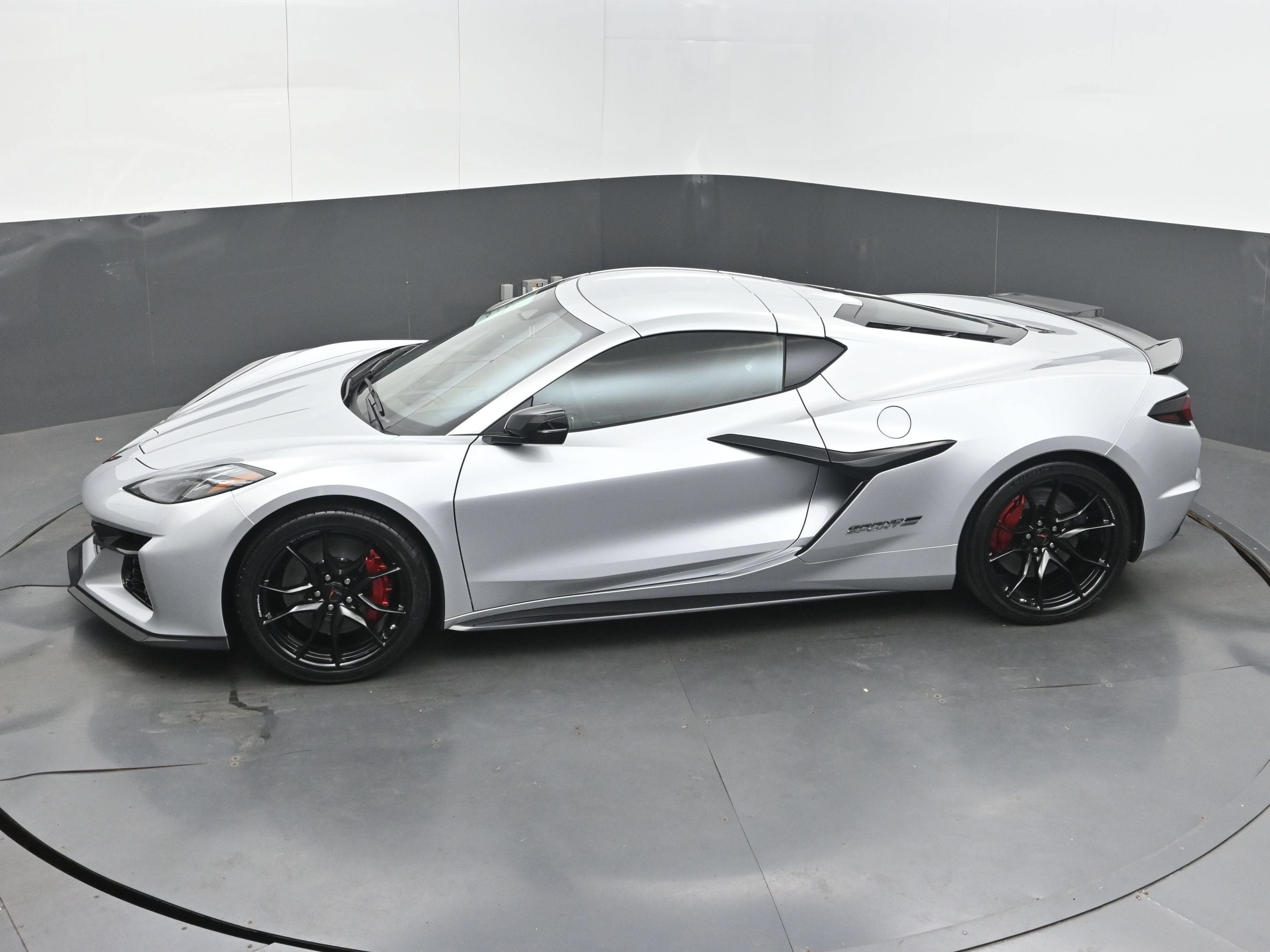 2027 Chevrolet Corvette Grand Sport 2LT