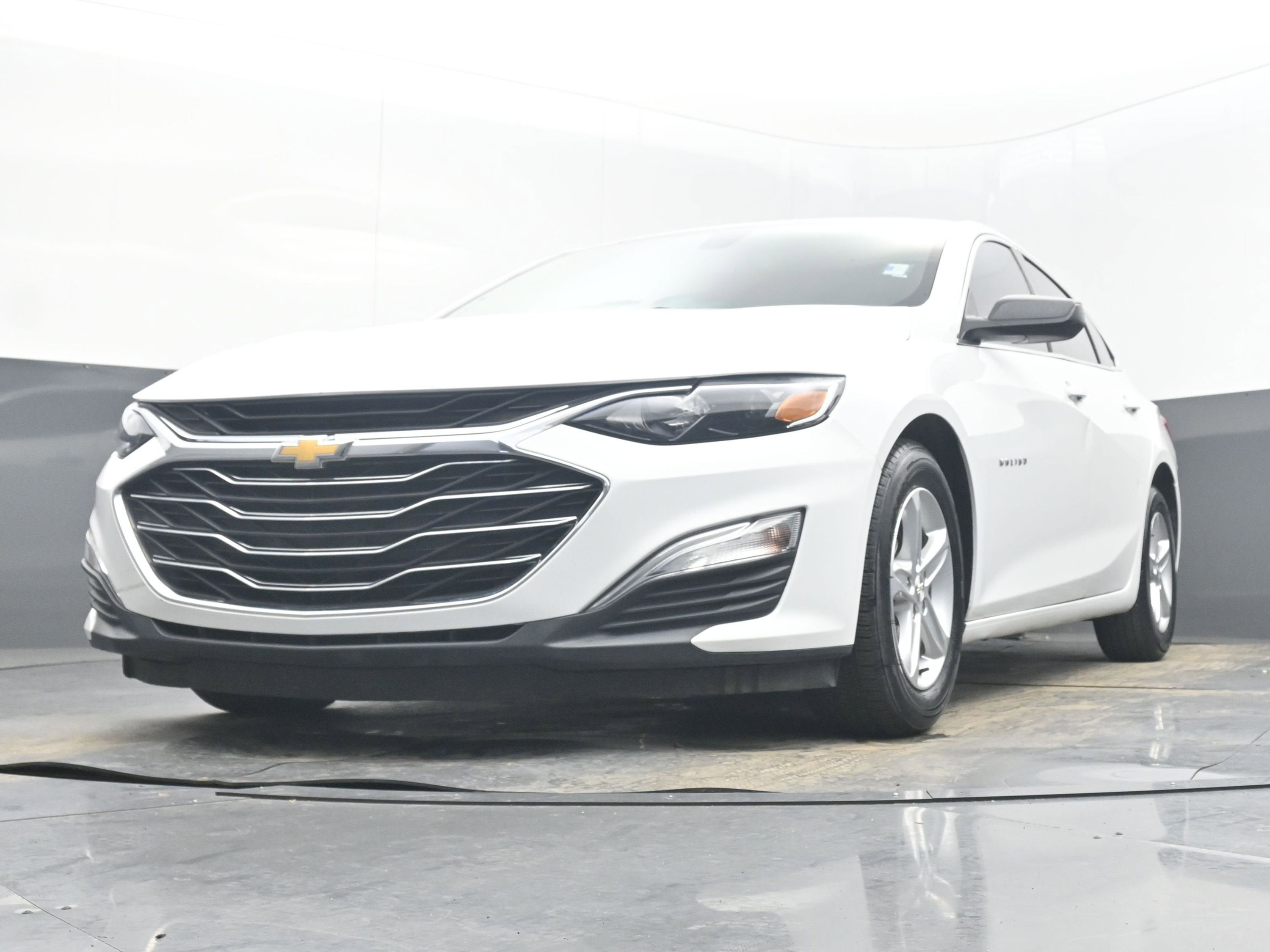 2021 Chevrolet Malibu LS