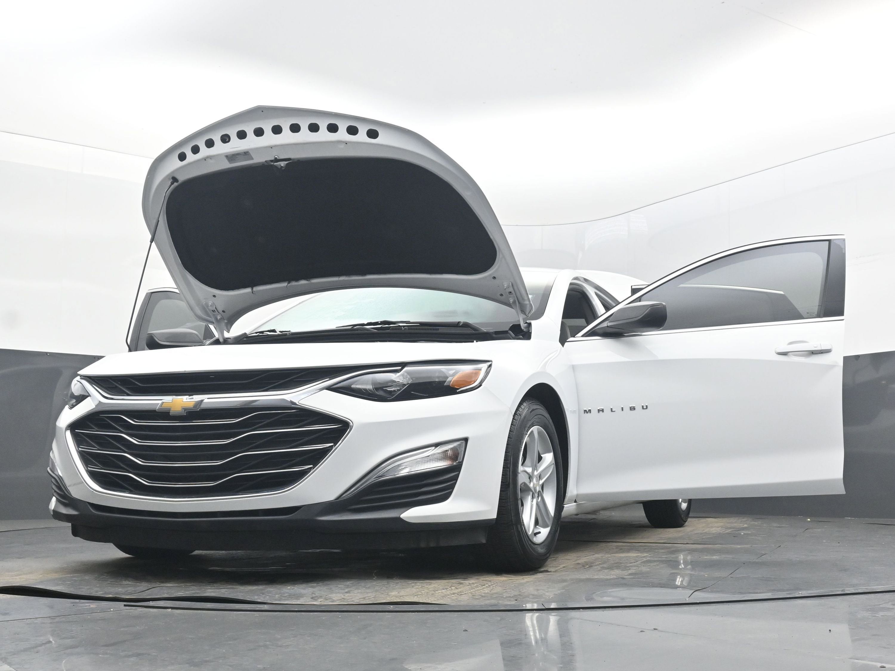 2021 Chevrolet Malibu LS
