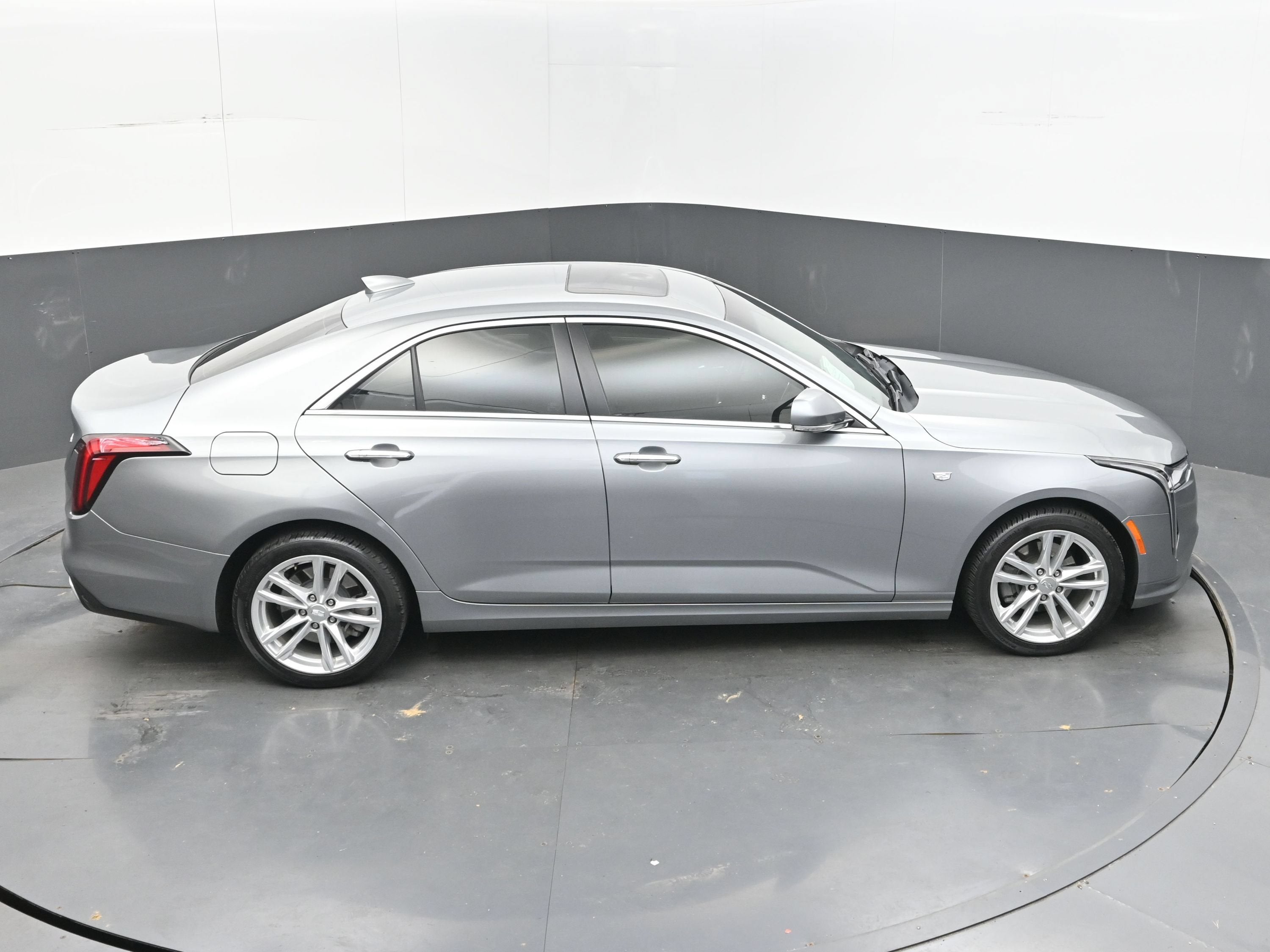 2023 Cadillac CT4 Luxury