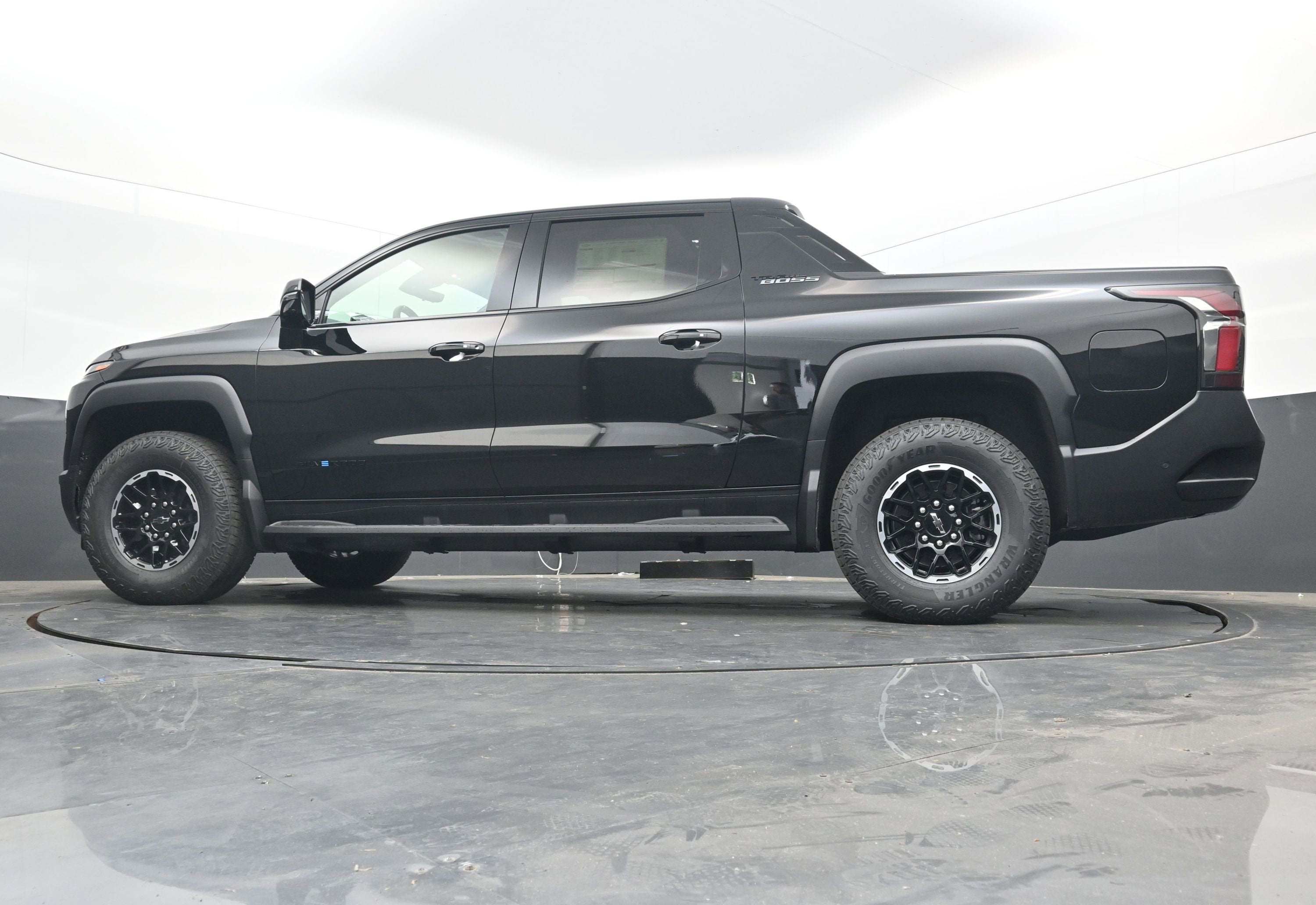 2026 Chevrolet Silverado EV Trail Boss - Extended Range