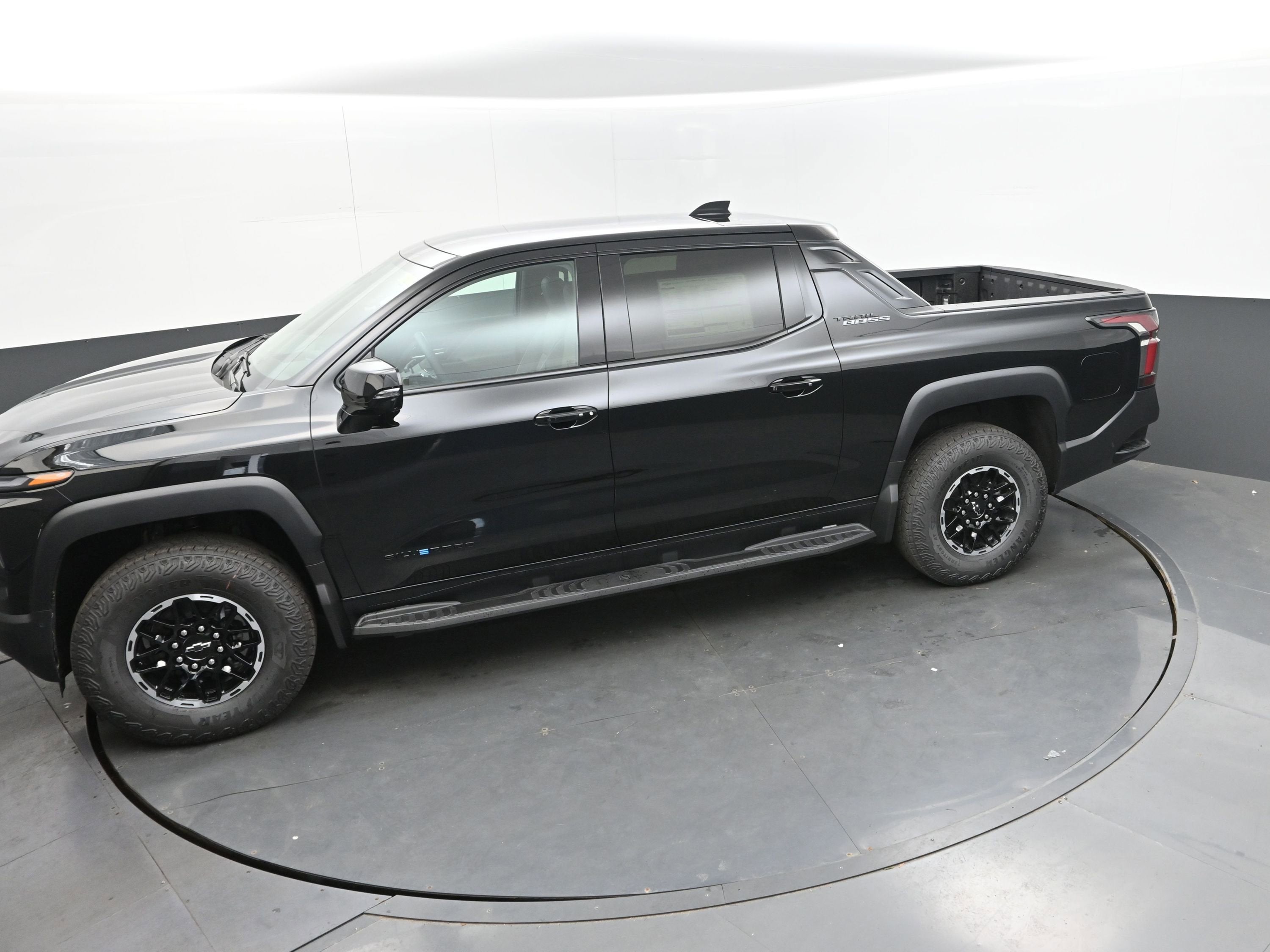 2026 Chevrolet Silverado EV Trail Boss - Extended Range