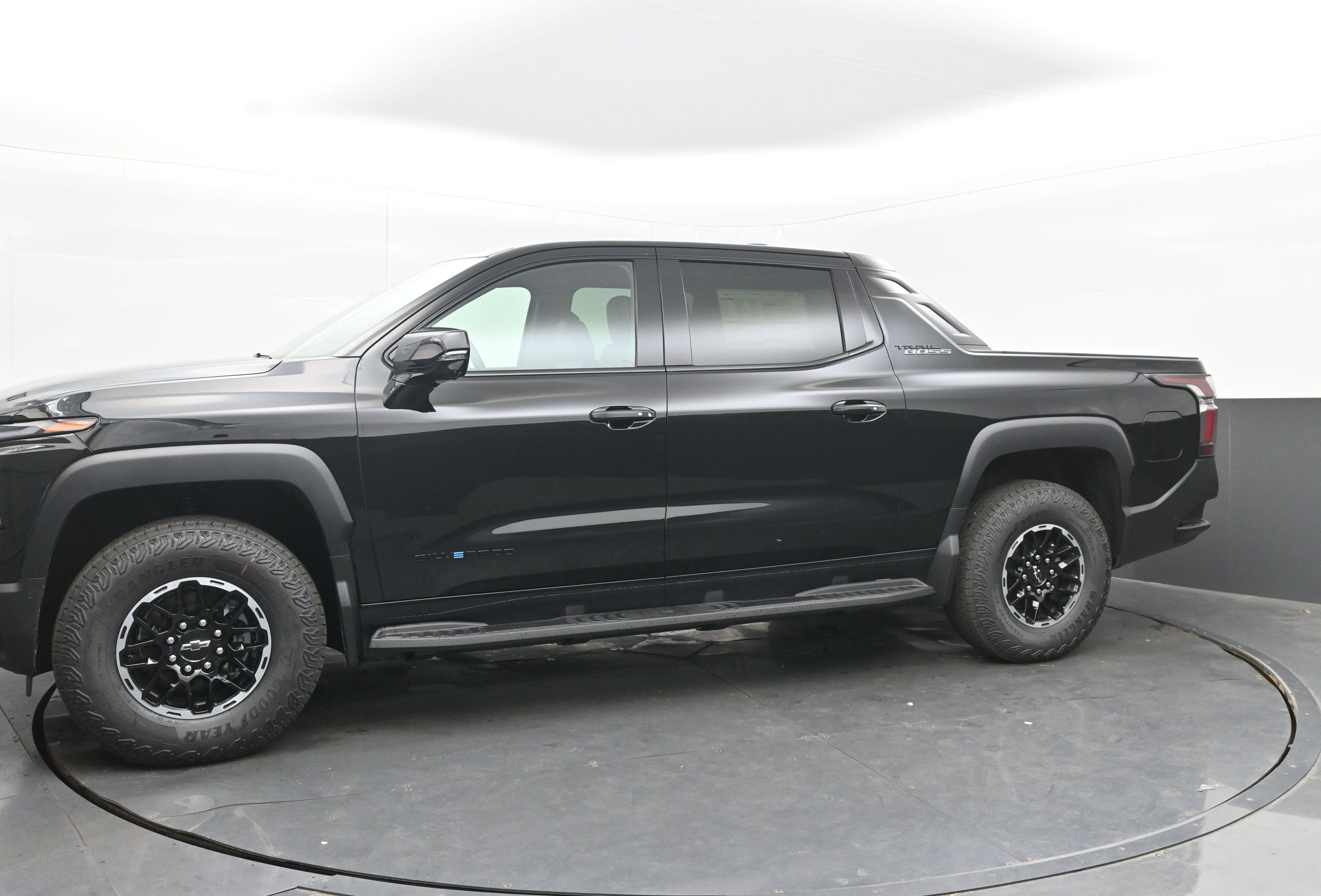 2026 Chevrolet Silverado EV Trail Boss - Extended Range