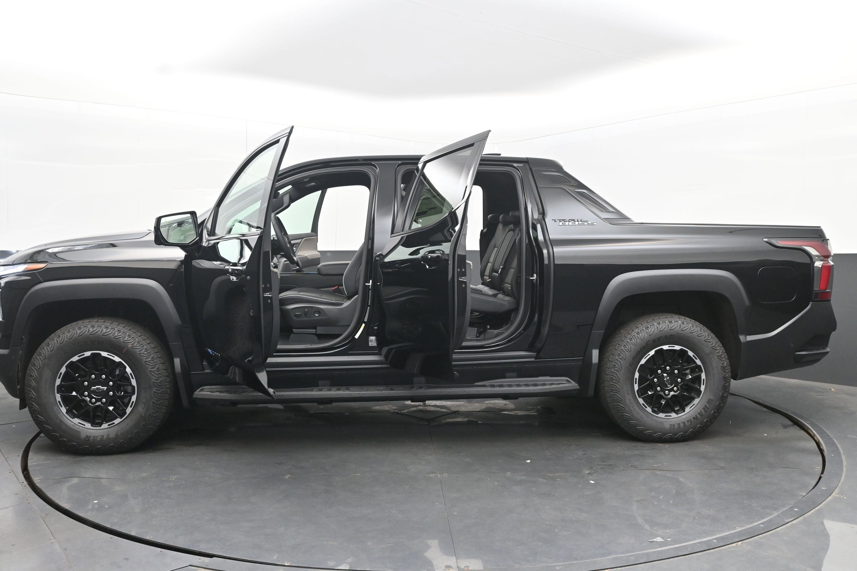 2026 Chevrolet Silverado EV Trail Boss - Extended Range