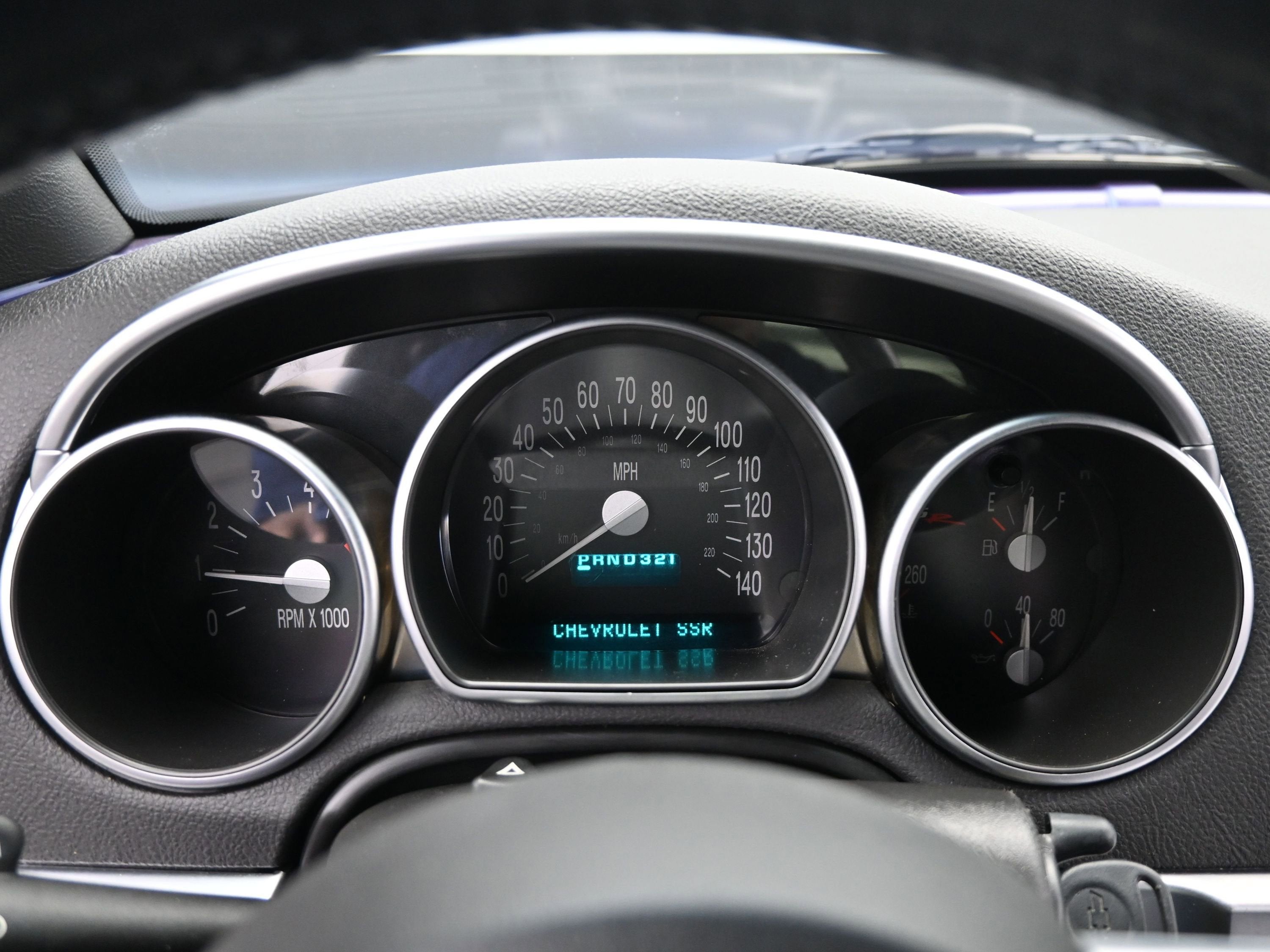 2004 Chevrolet SSR LS