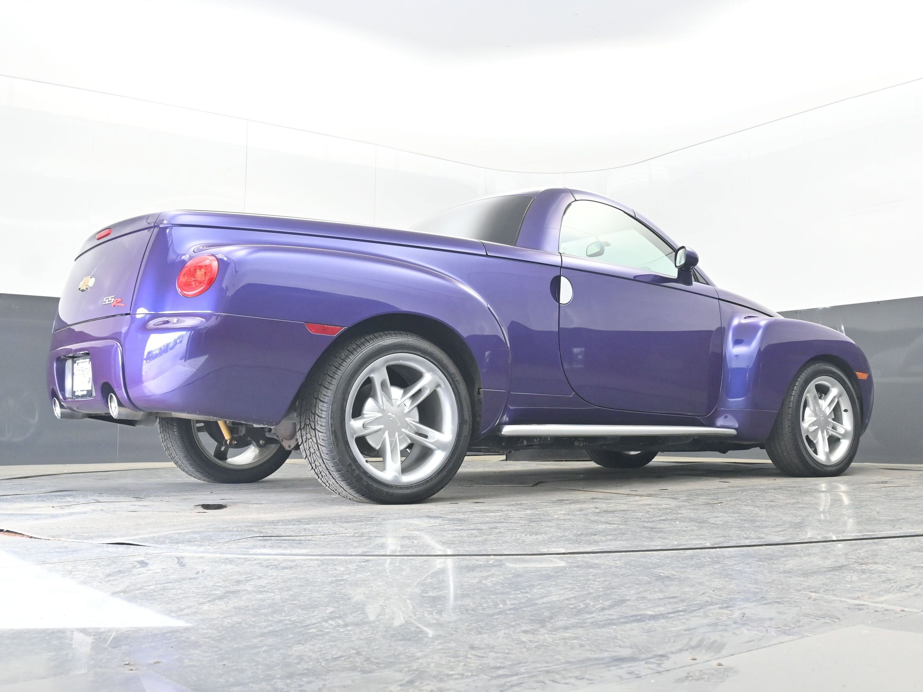 2004 Chevrolet SSR LS