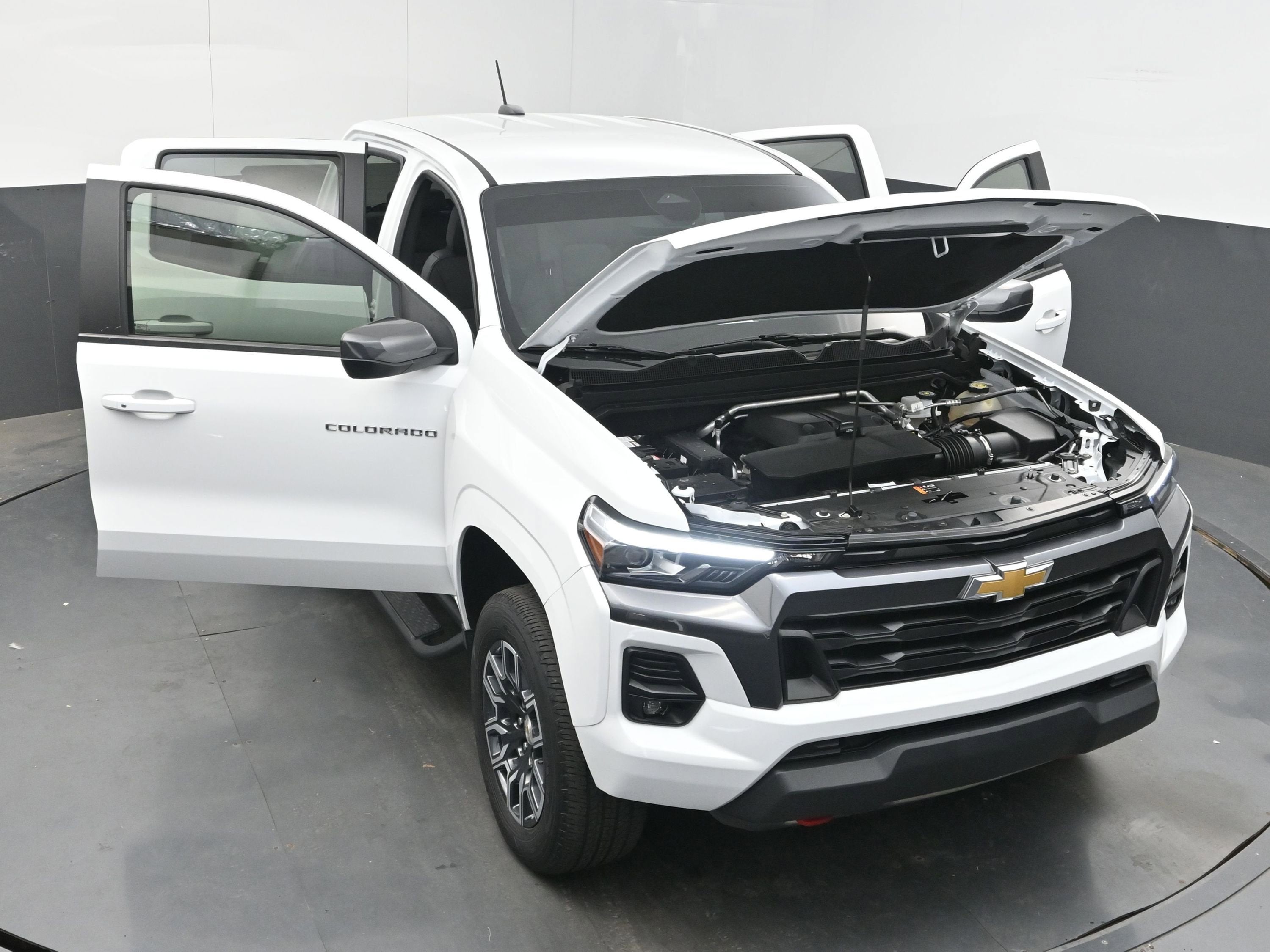 2023 Chevrolet Colorado LT