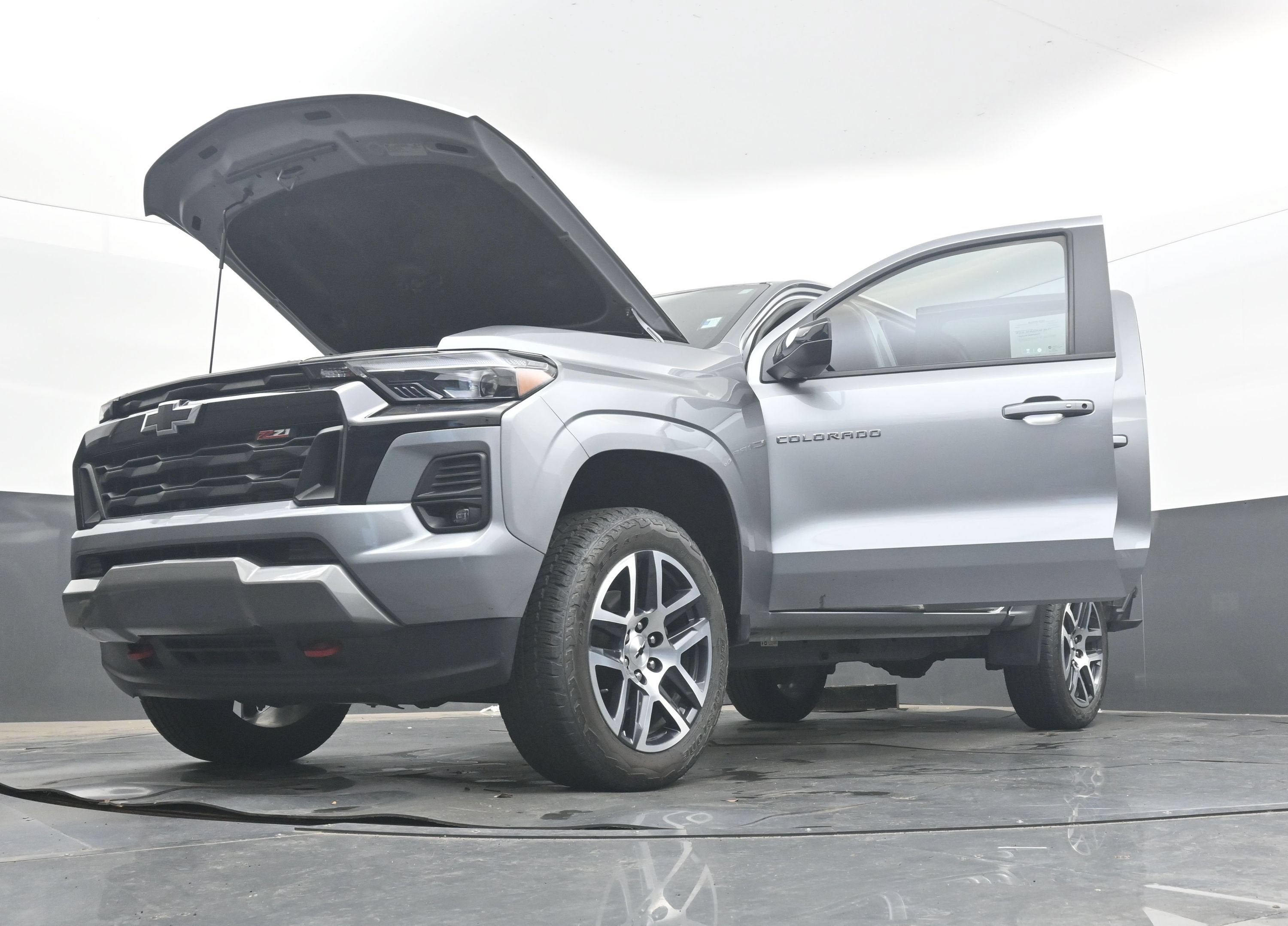 2023 Chevrolet Colorado 4WD Z71