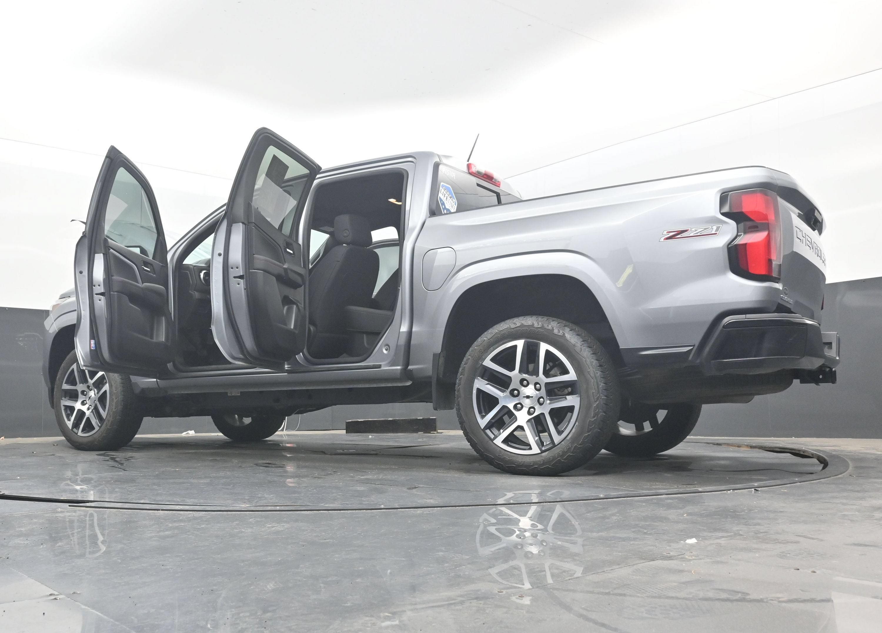 2023 Chevrolet Colorado 4WD Z71