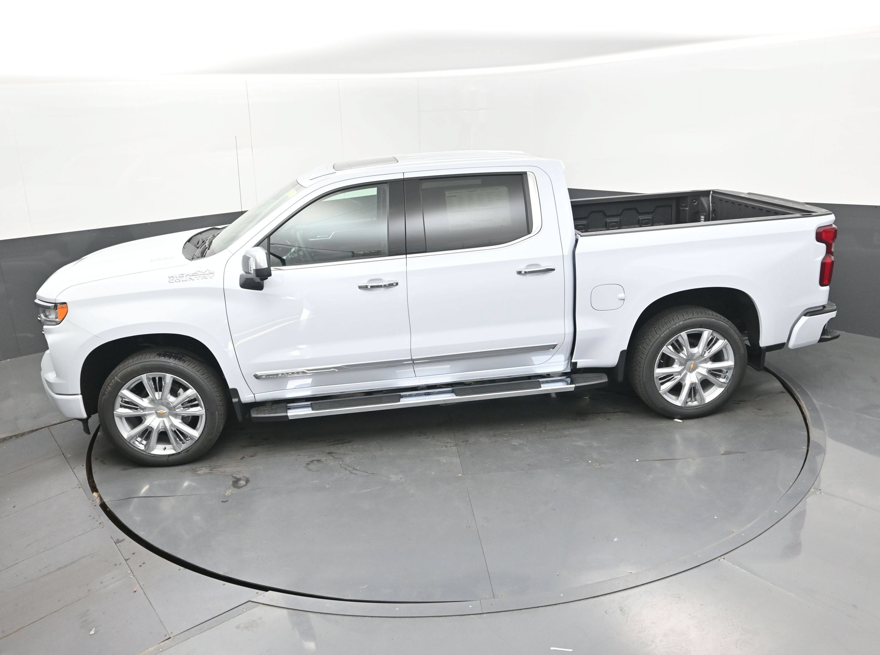 2026 Chevrolet Silverado 1500 High Country - Photo 28