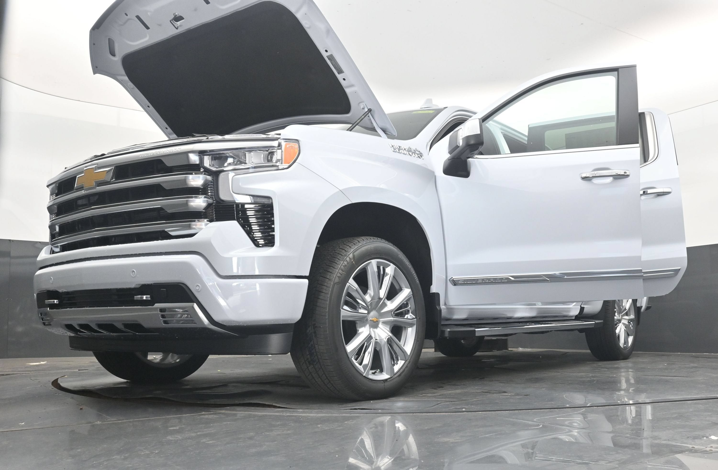 2026 Chevrolet Silverado 1500 High Country - Photo 35
