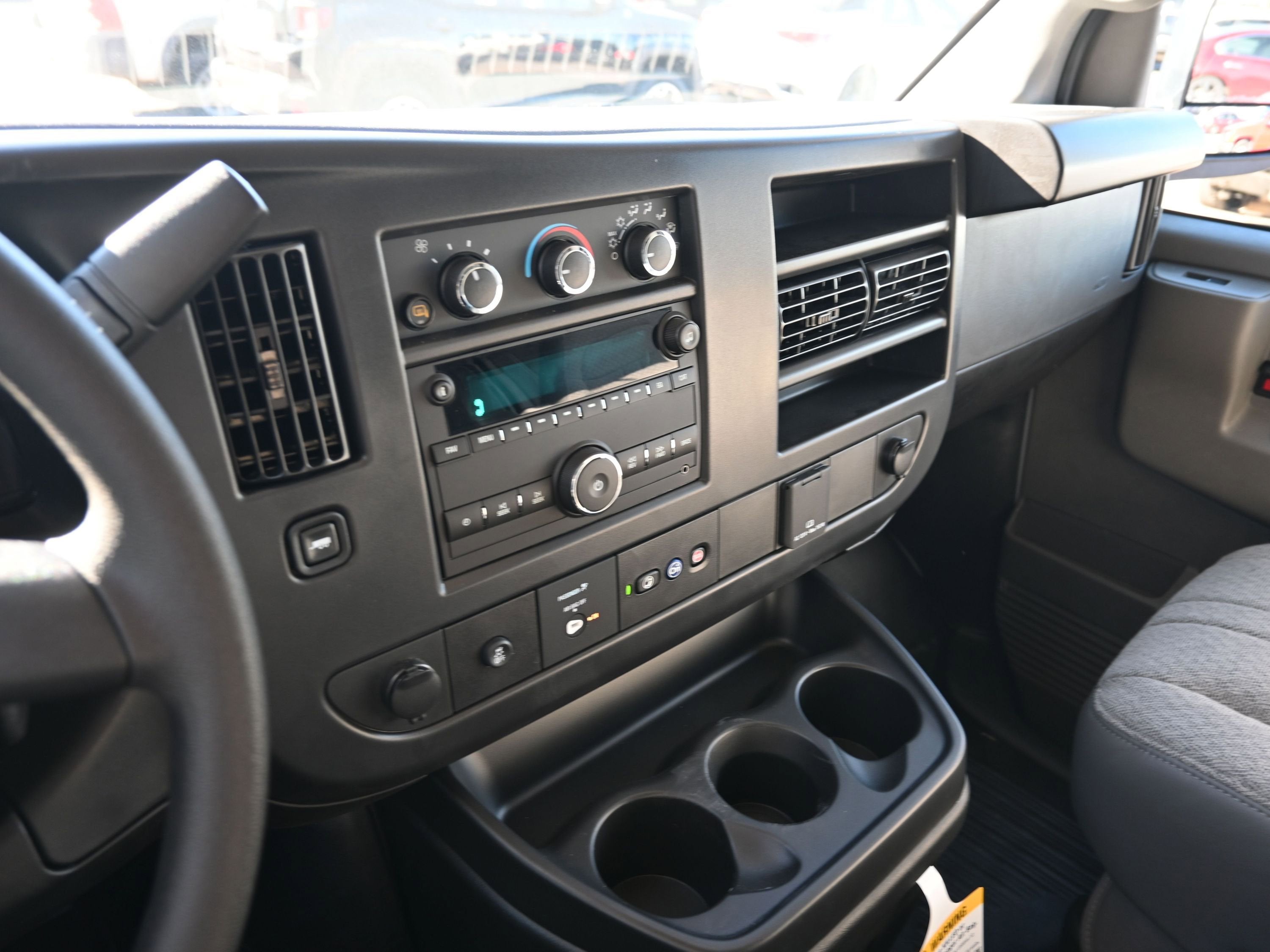 2025 Chevrolet Express Cargo 2500 WT