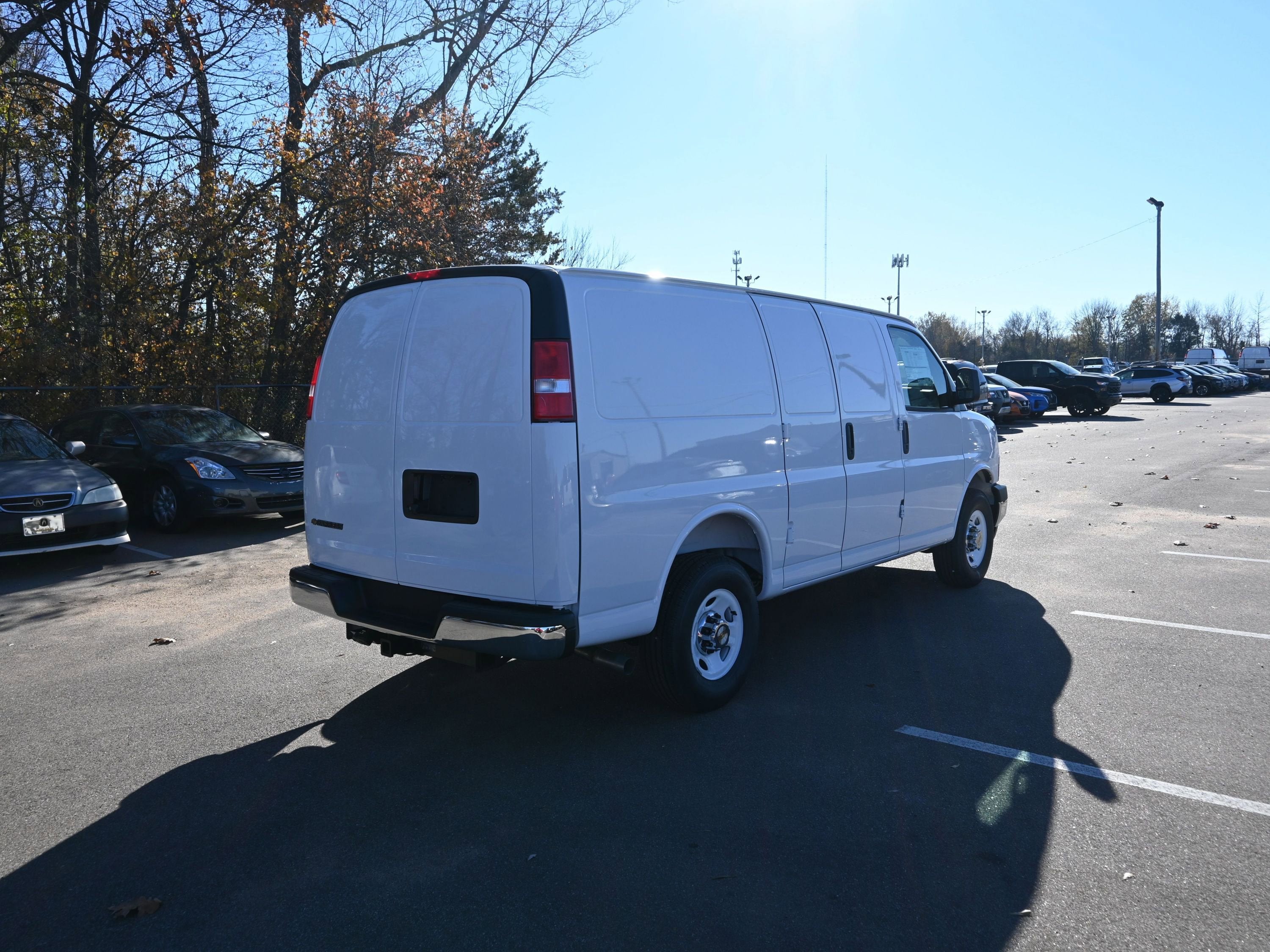 2025 Chevrolet Express Cargo 2500 WT