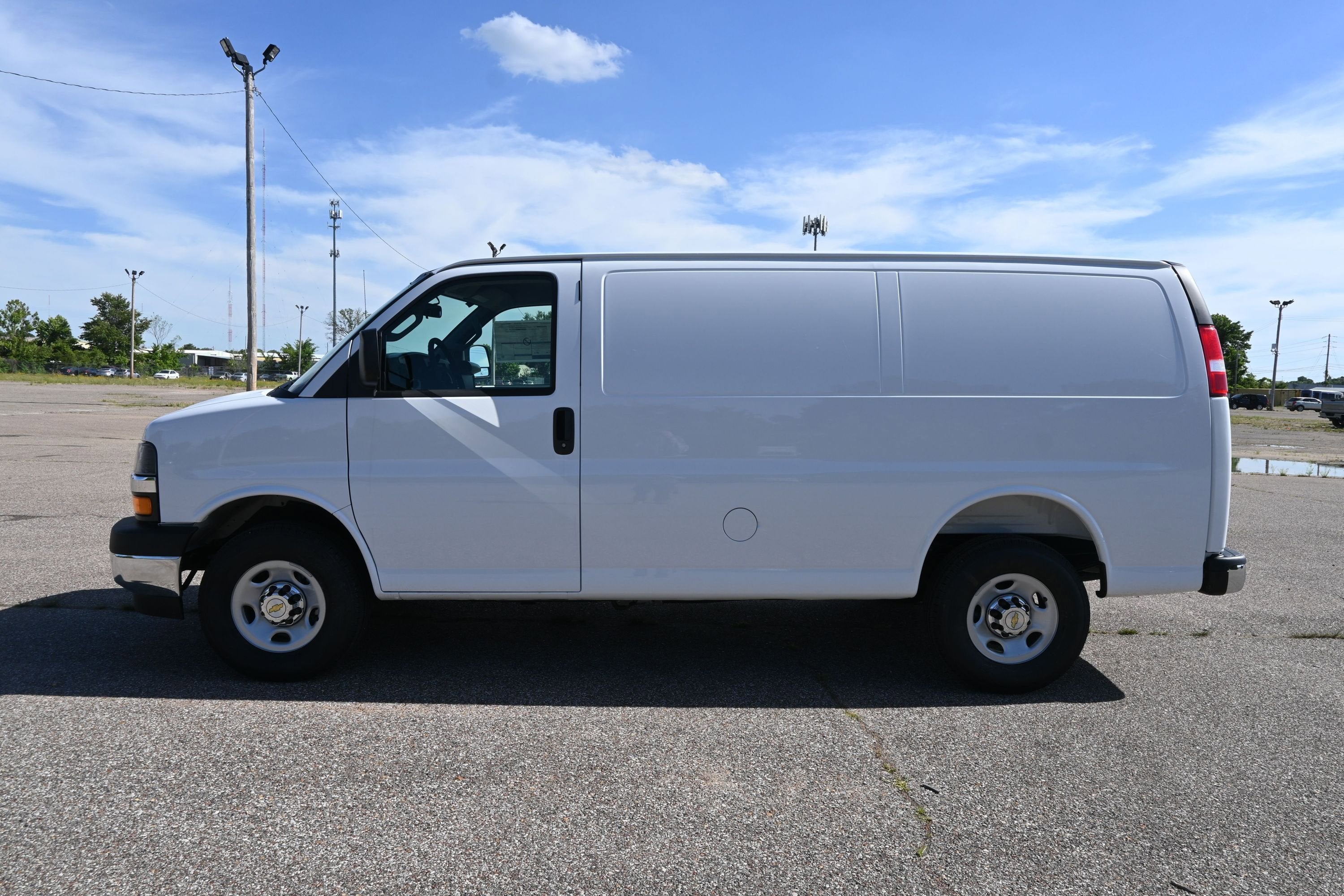 2026 Chevrolet Express Cargo WT