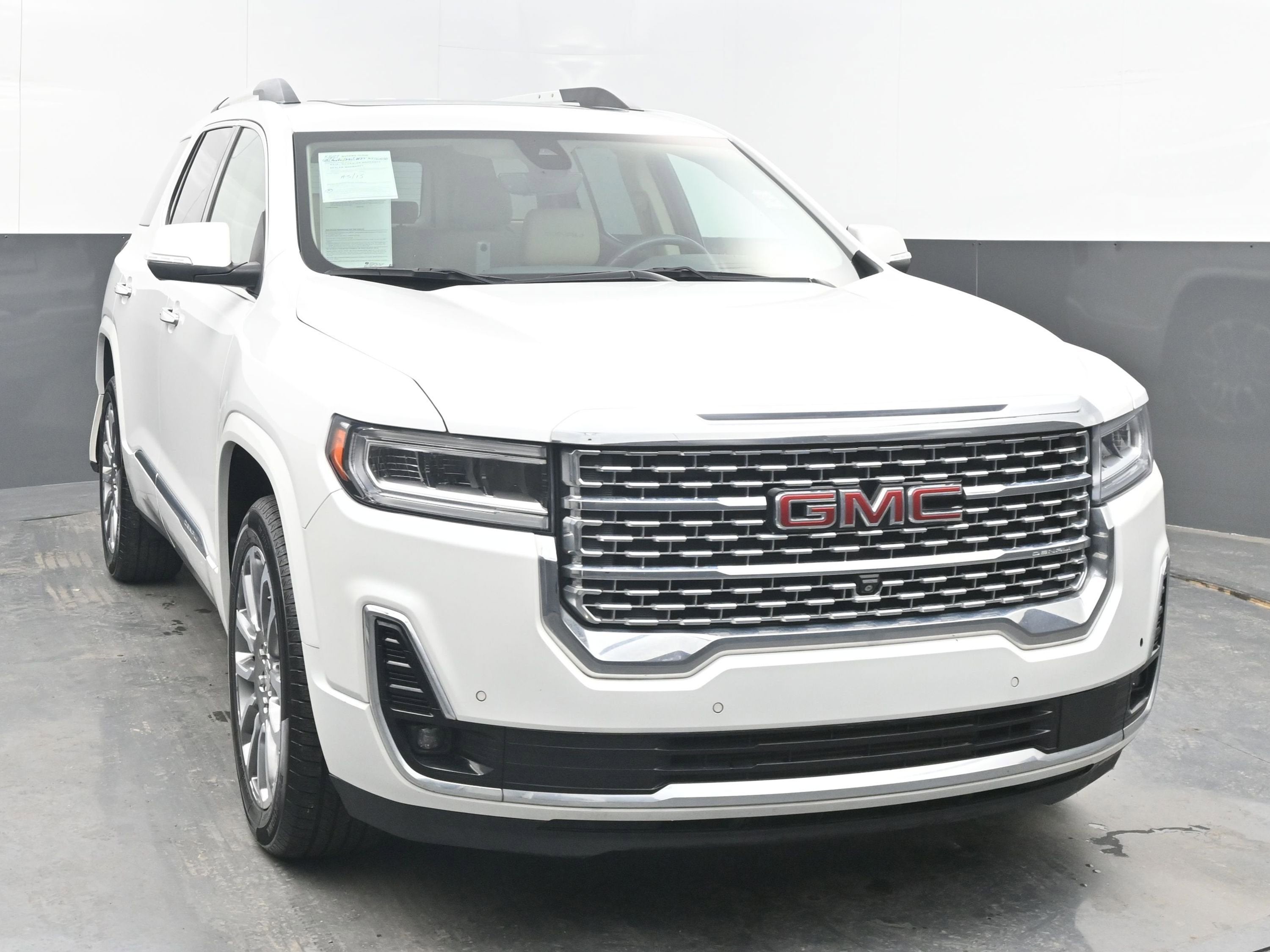 2022 GMC Acadia Denali