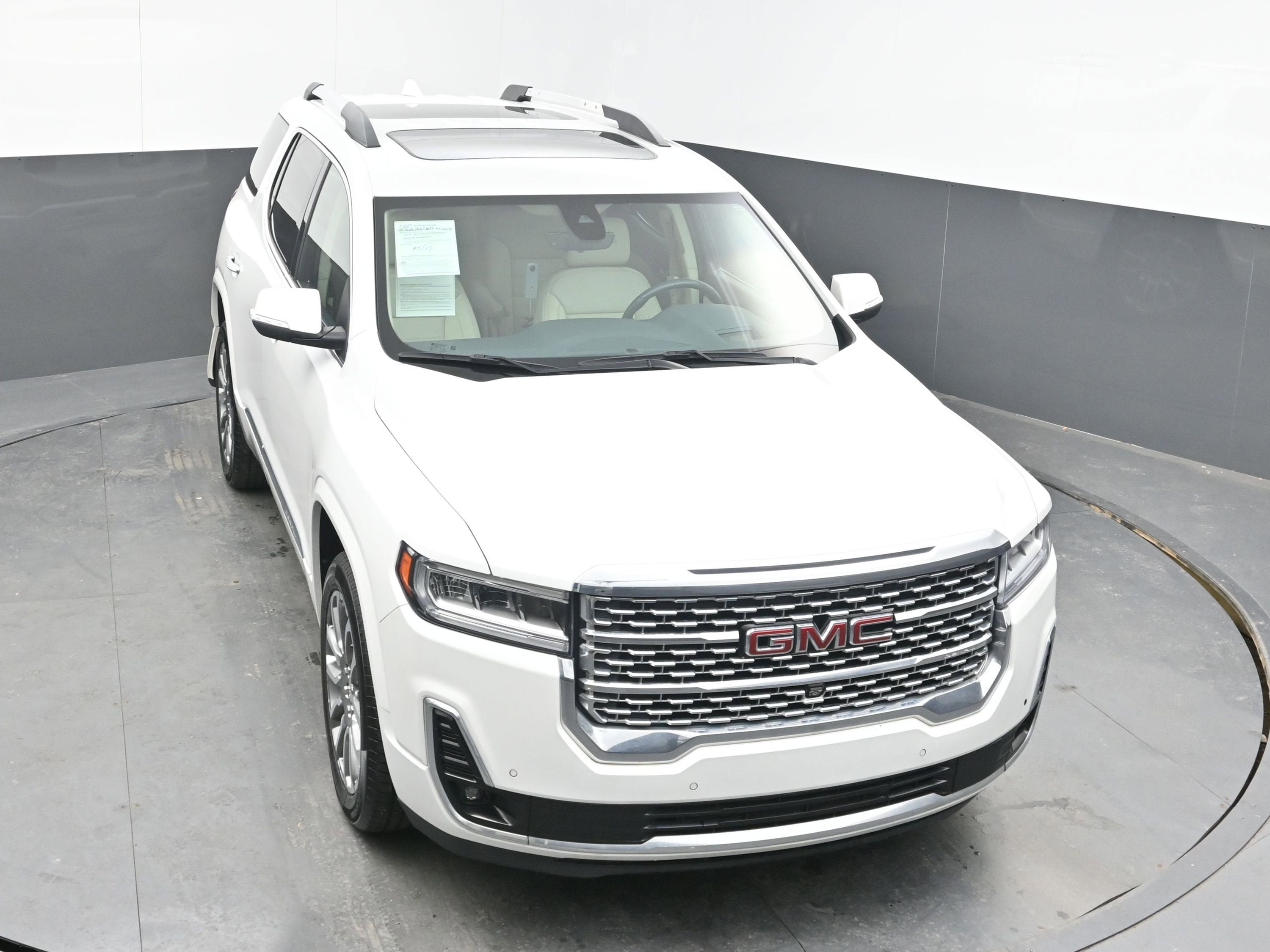 2022 GMC Acadia Denali