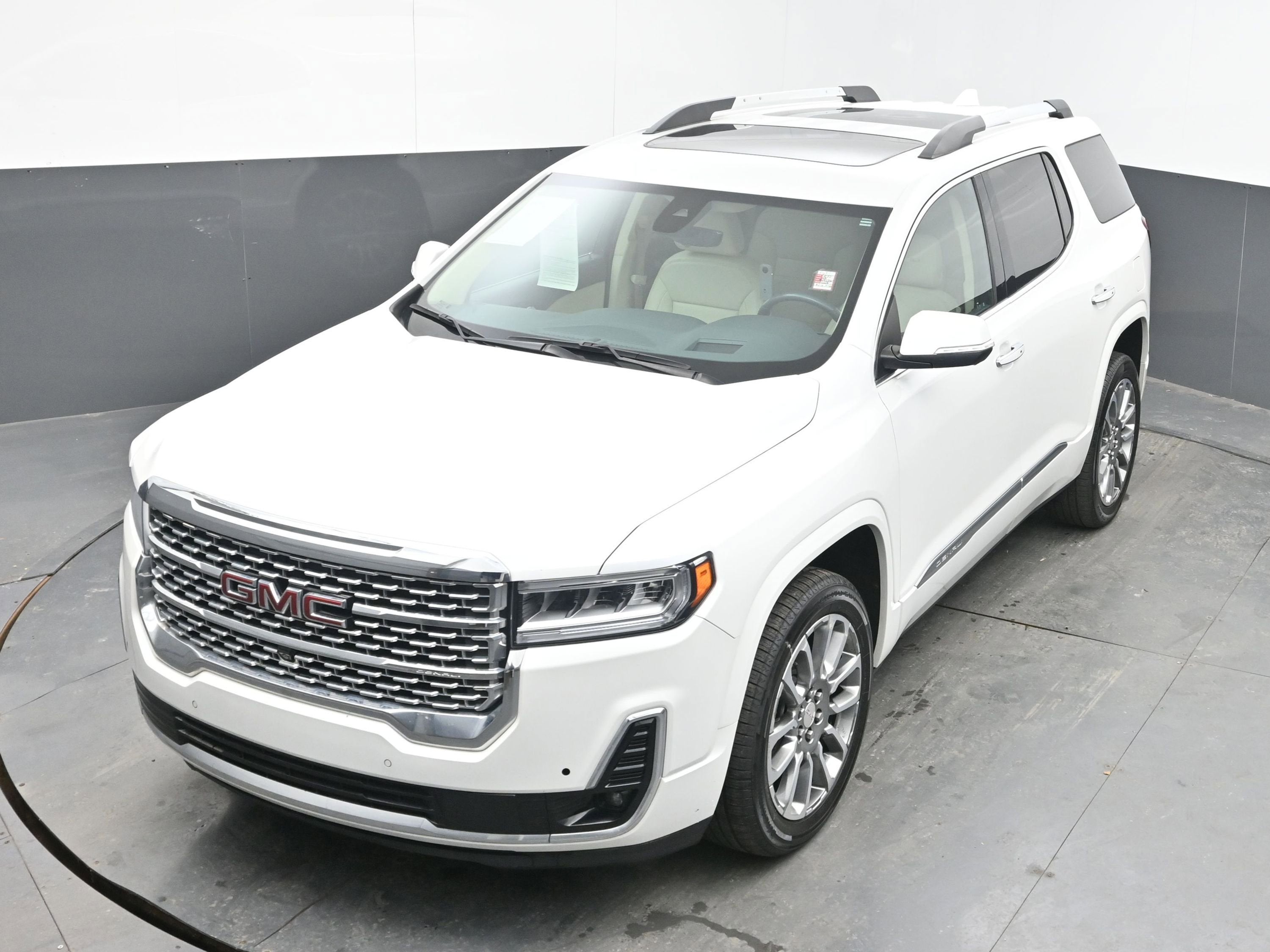 2022 GMC Acadia Denali