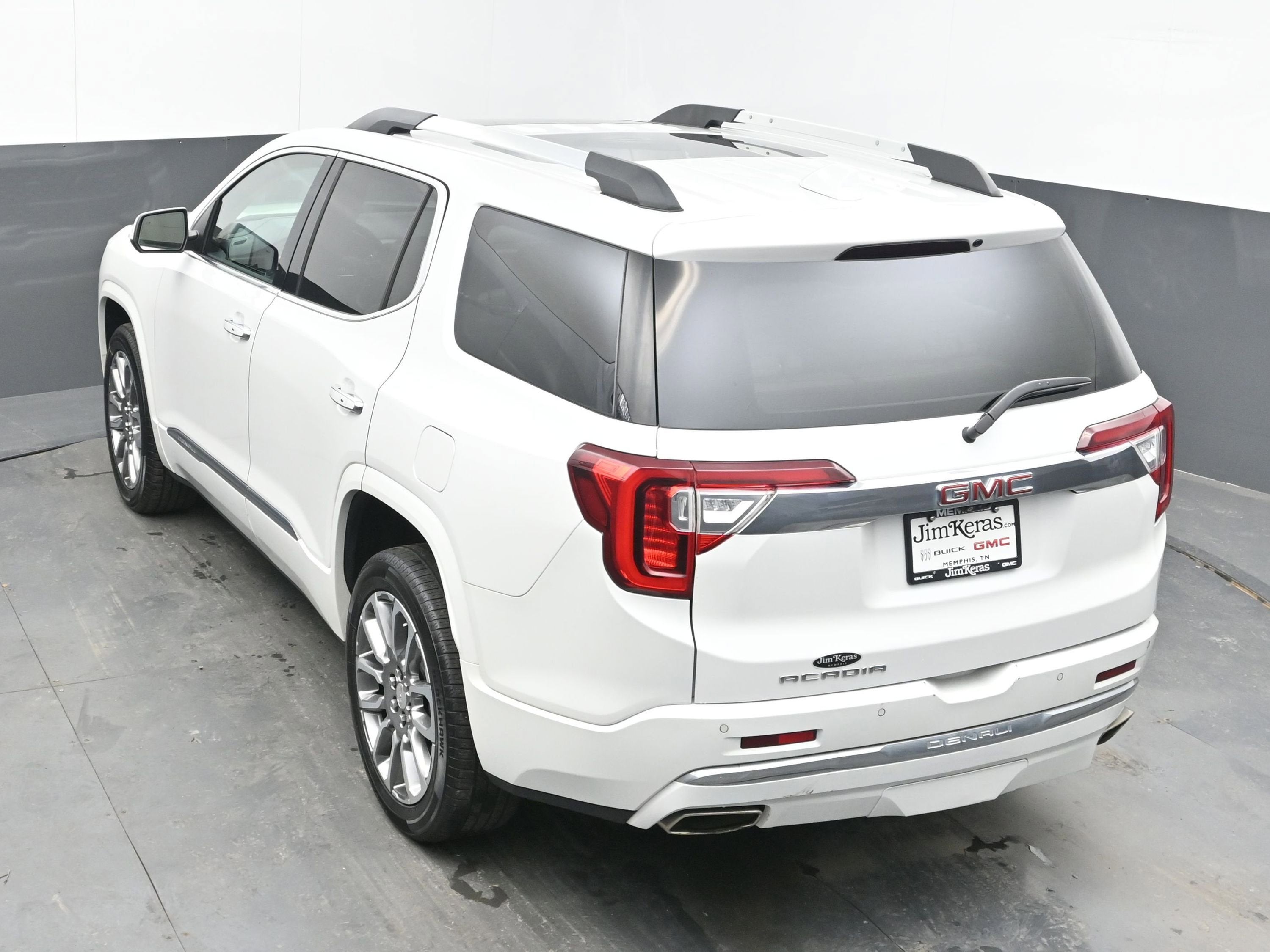 2022 GMC Acadia Denali