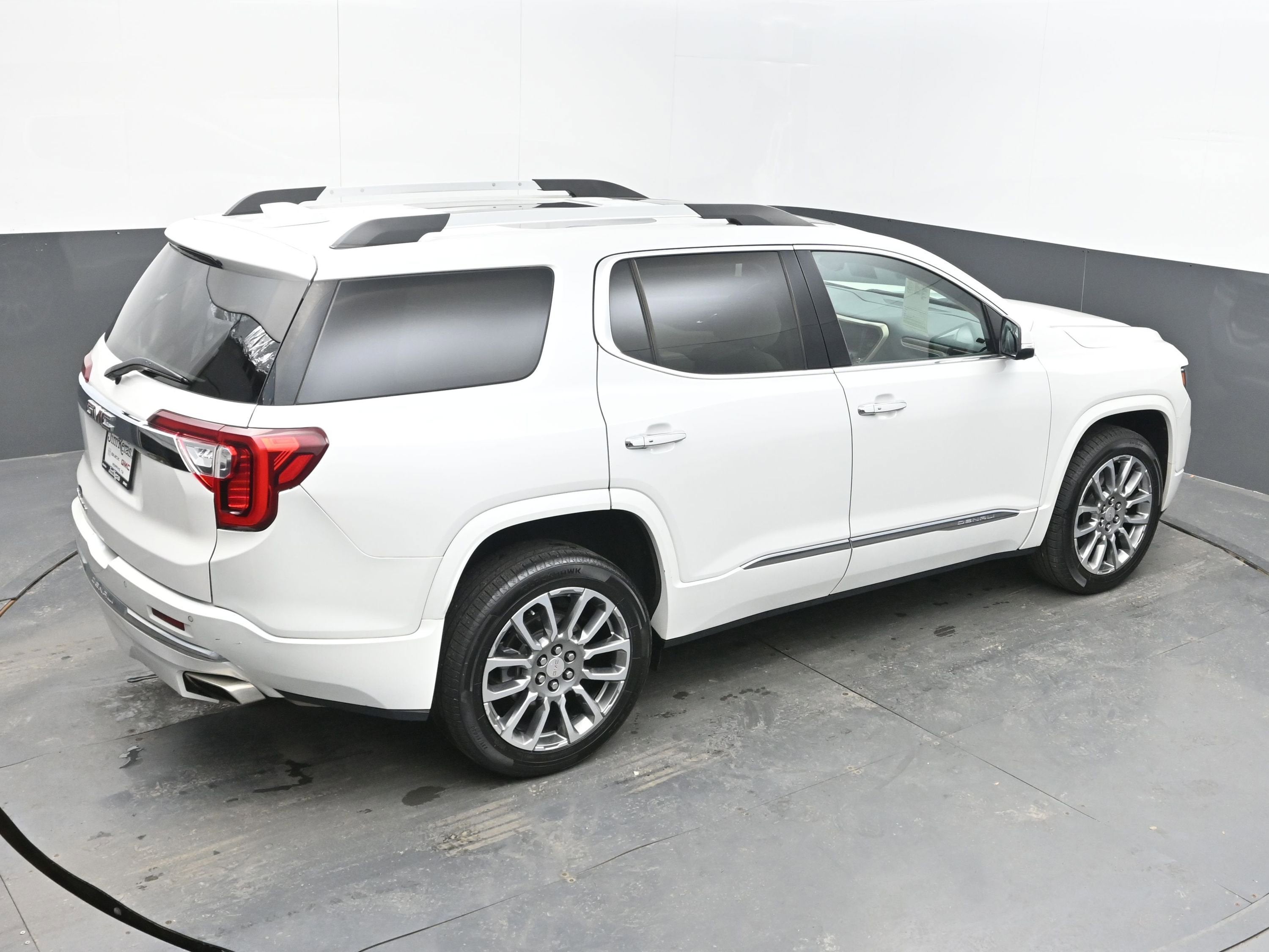 2022 GMC Acadia Denali