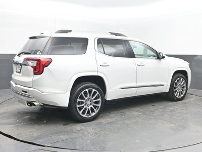 2022 GMC Acadia Denali