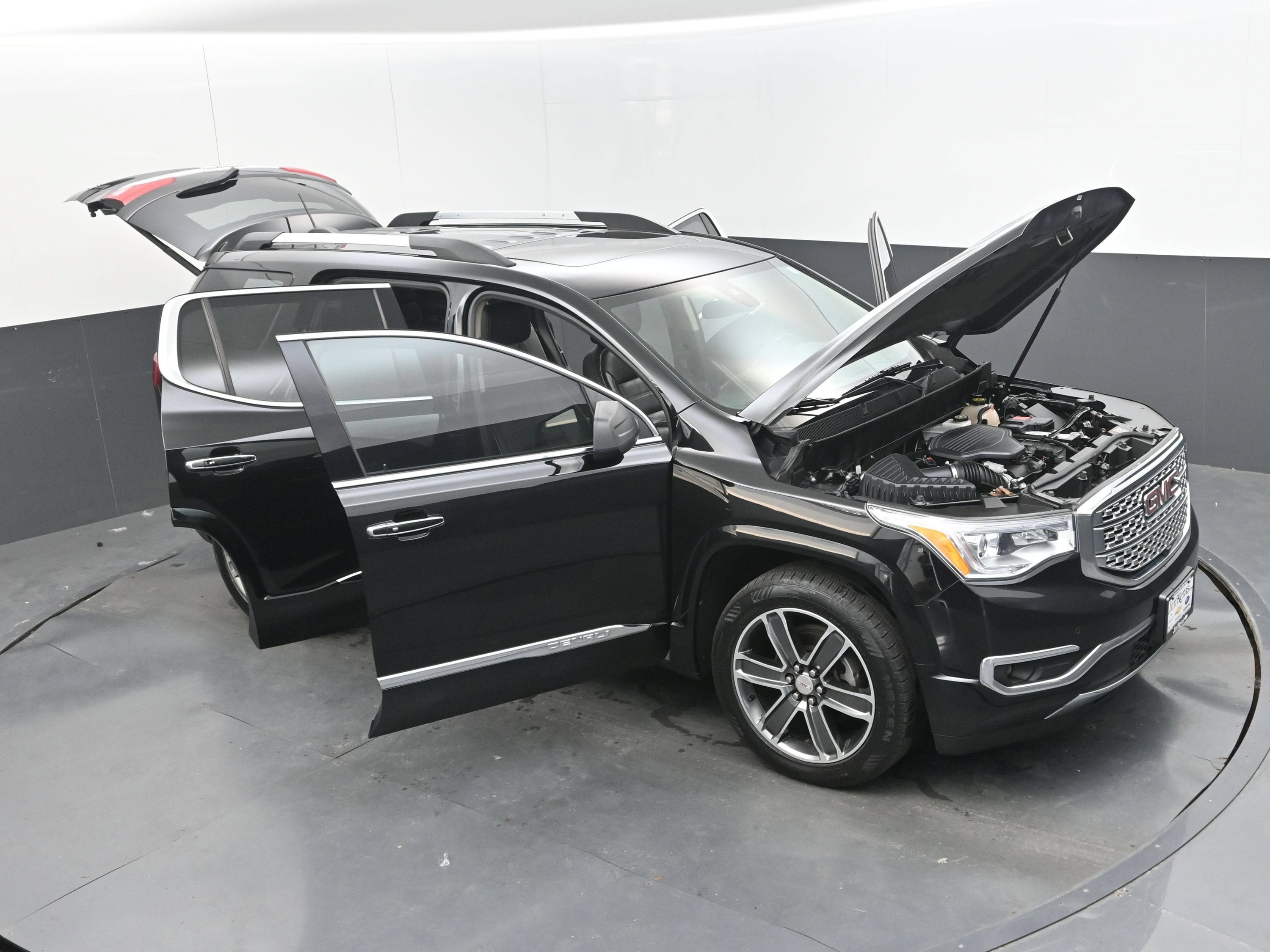 2018 GMC Acadia Denali