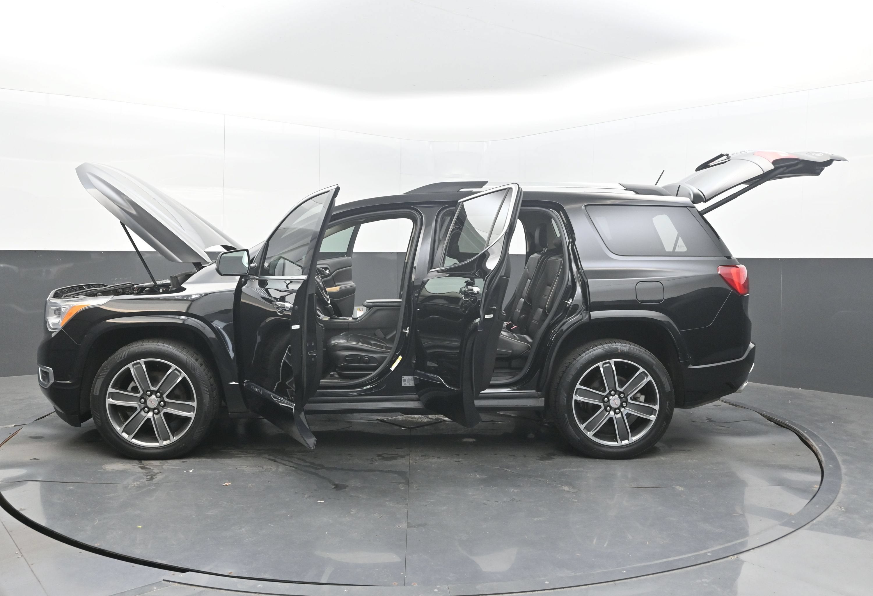 2018 GMC Acadia Denali