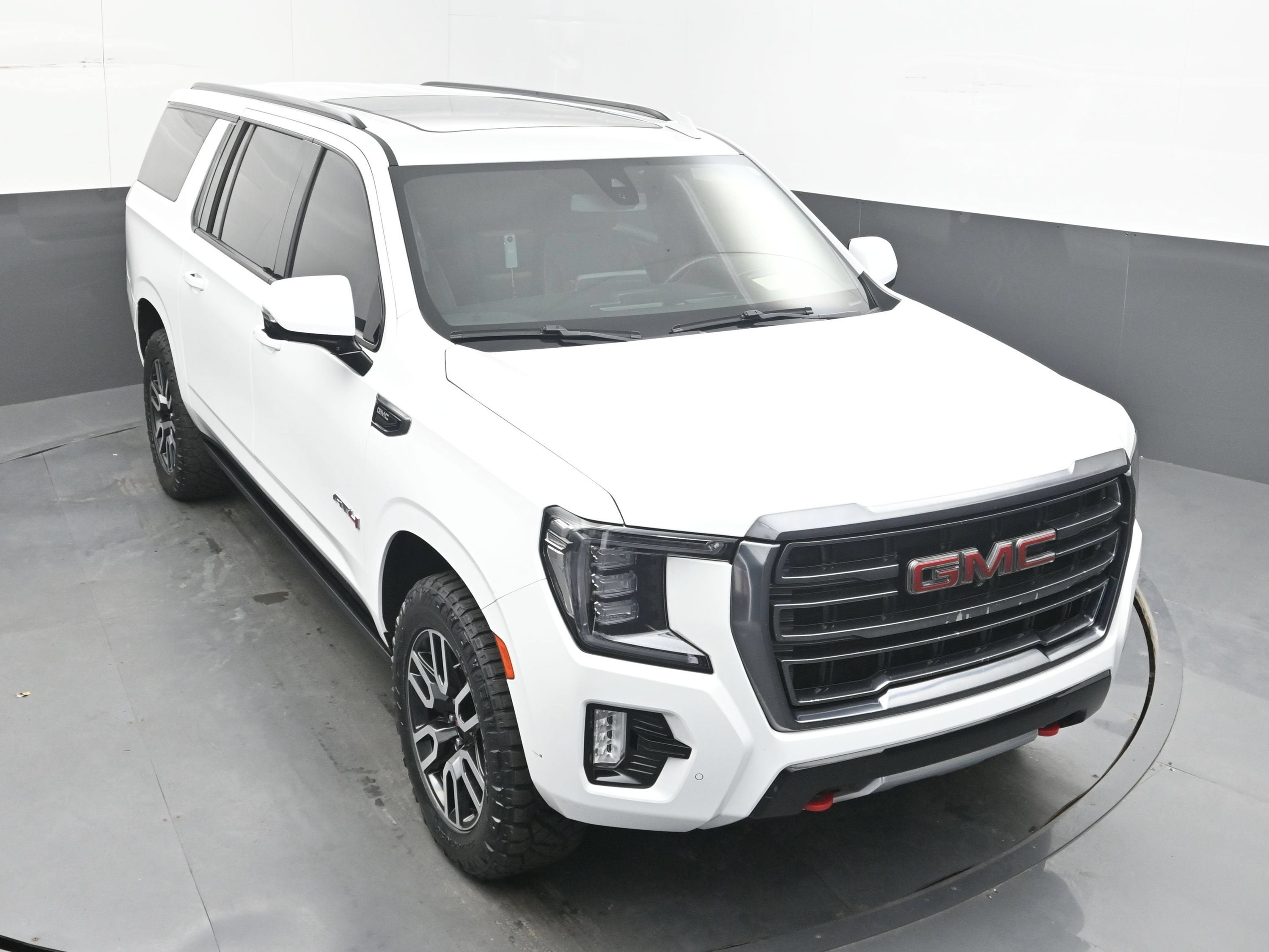 2021 GMC Yukon XL AT4