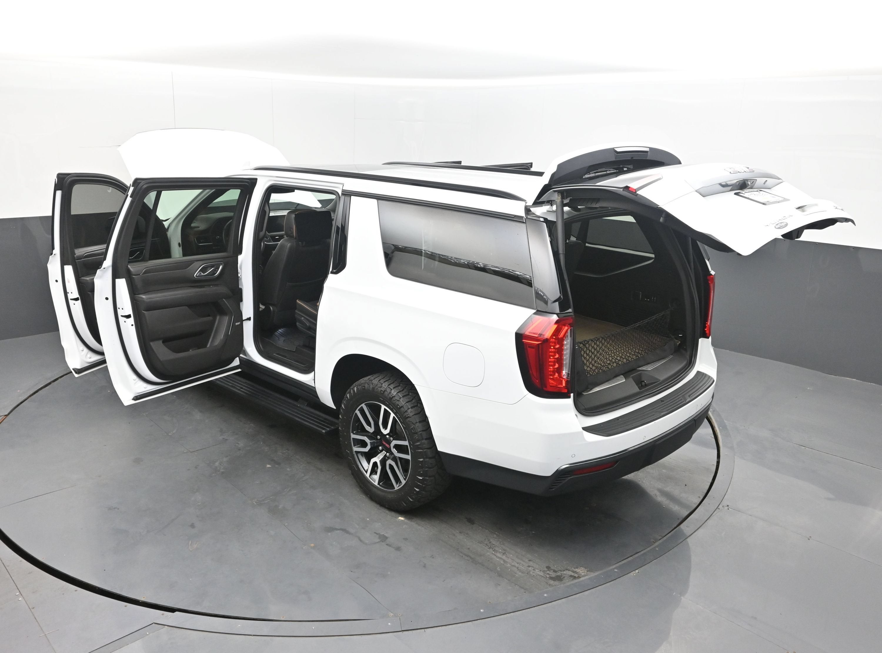 2021 GMC Yukon XL AT4