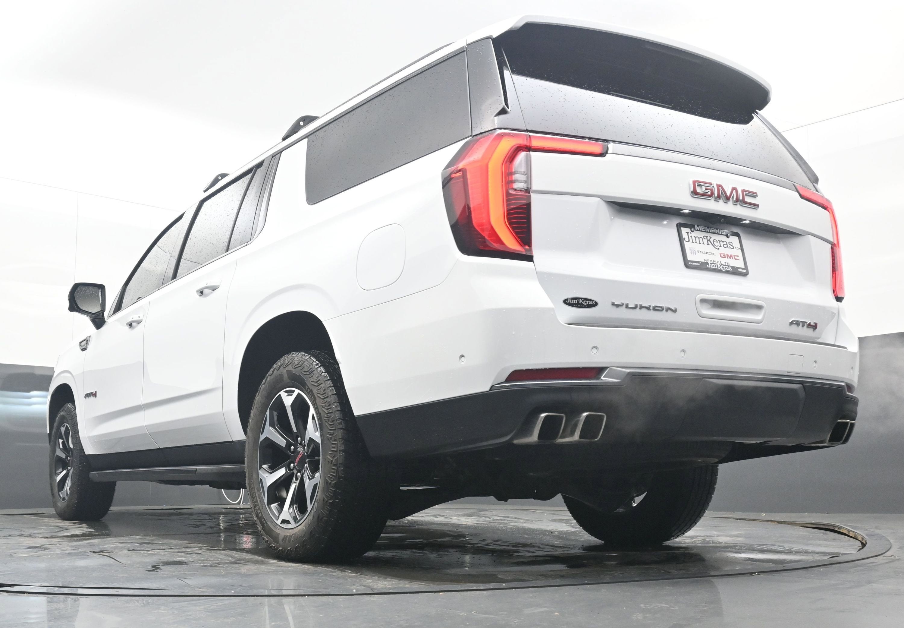 2025 GMC Yukon XL AT4