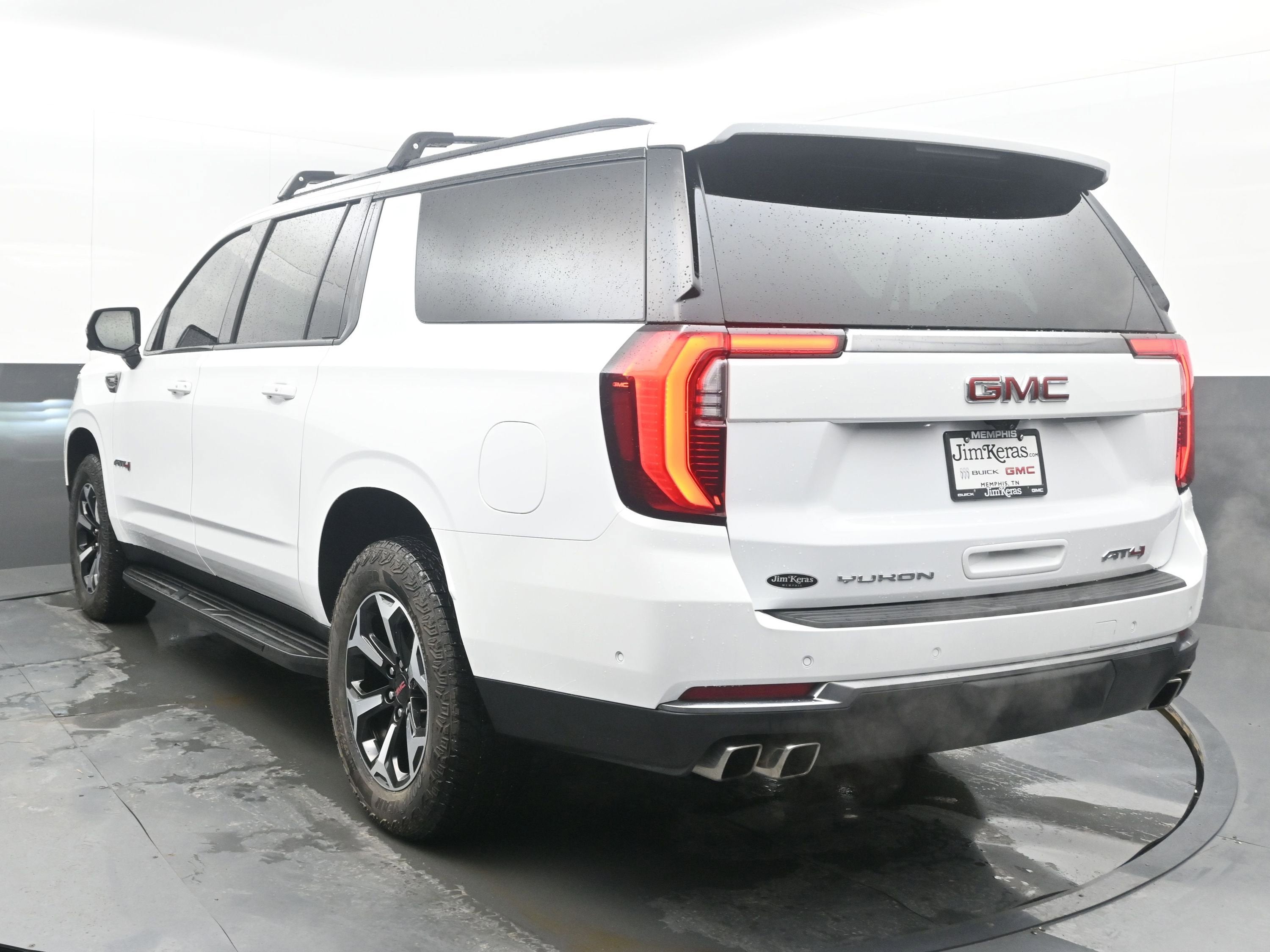 2025 GMC Yukon XL AT4